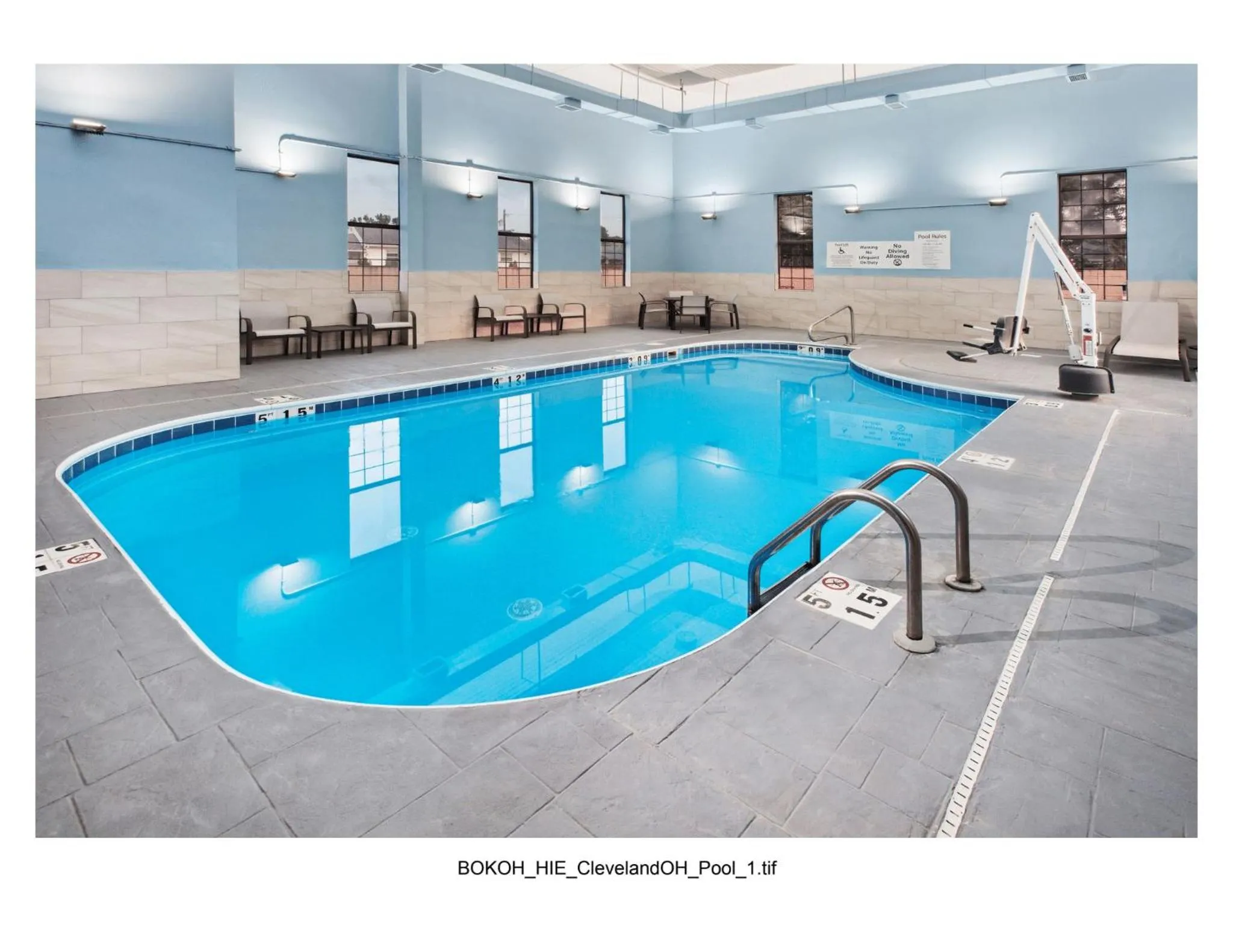 Pool view in Holiday Inn Express Cleveland Airport - Brook Park by IHG