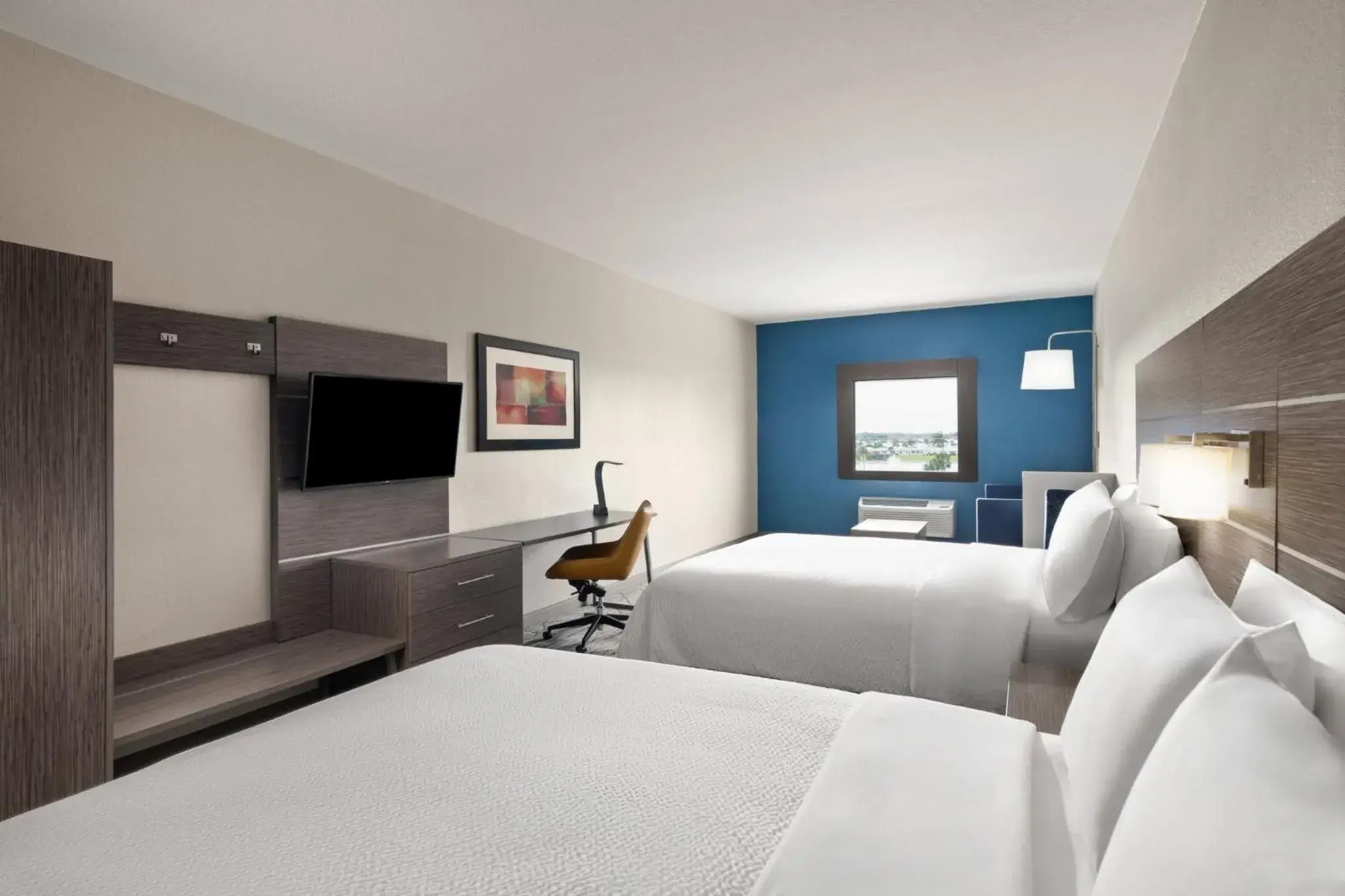 Queen Suite with Two Queen Beds in Holiday Inn Express & Suites Boynton Beach by IHG Queen Suite with Two Queen Beds in Holiday Inn Express & Suites Boynton Beach by IHG
