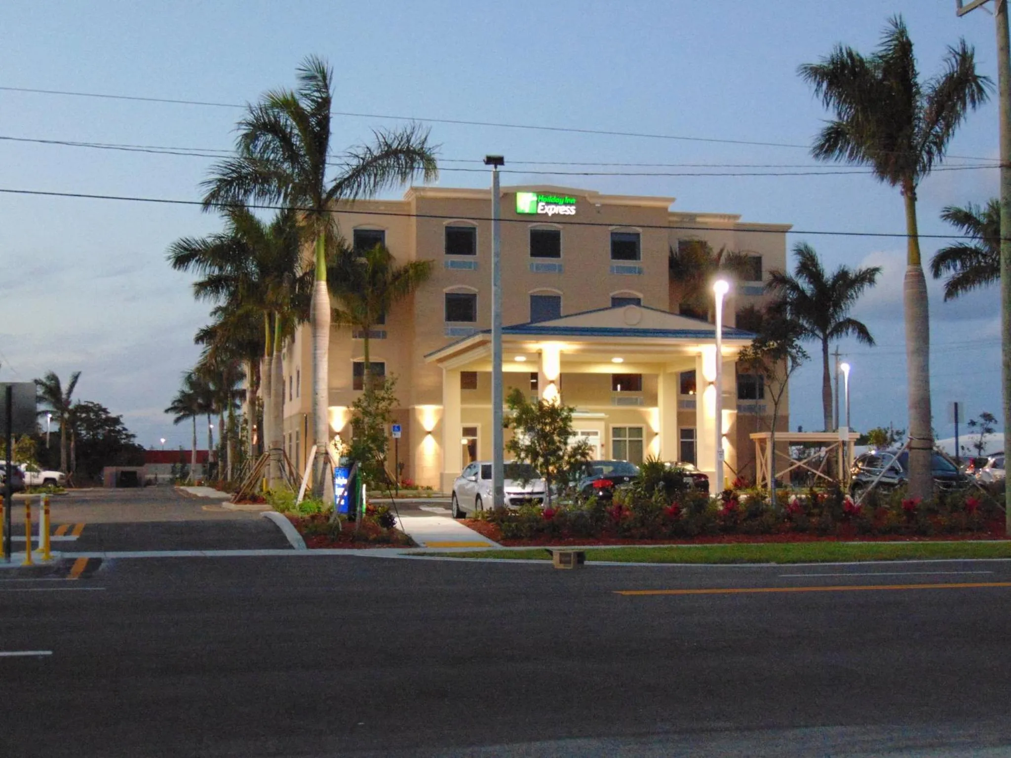 Property building in Holiday Inn Express & Suites Boynton Beach by IHG