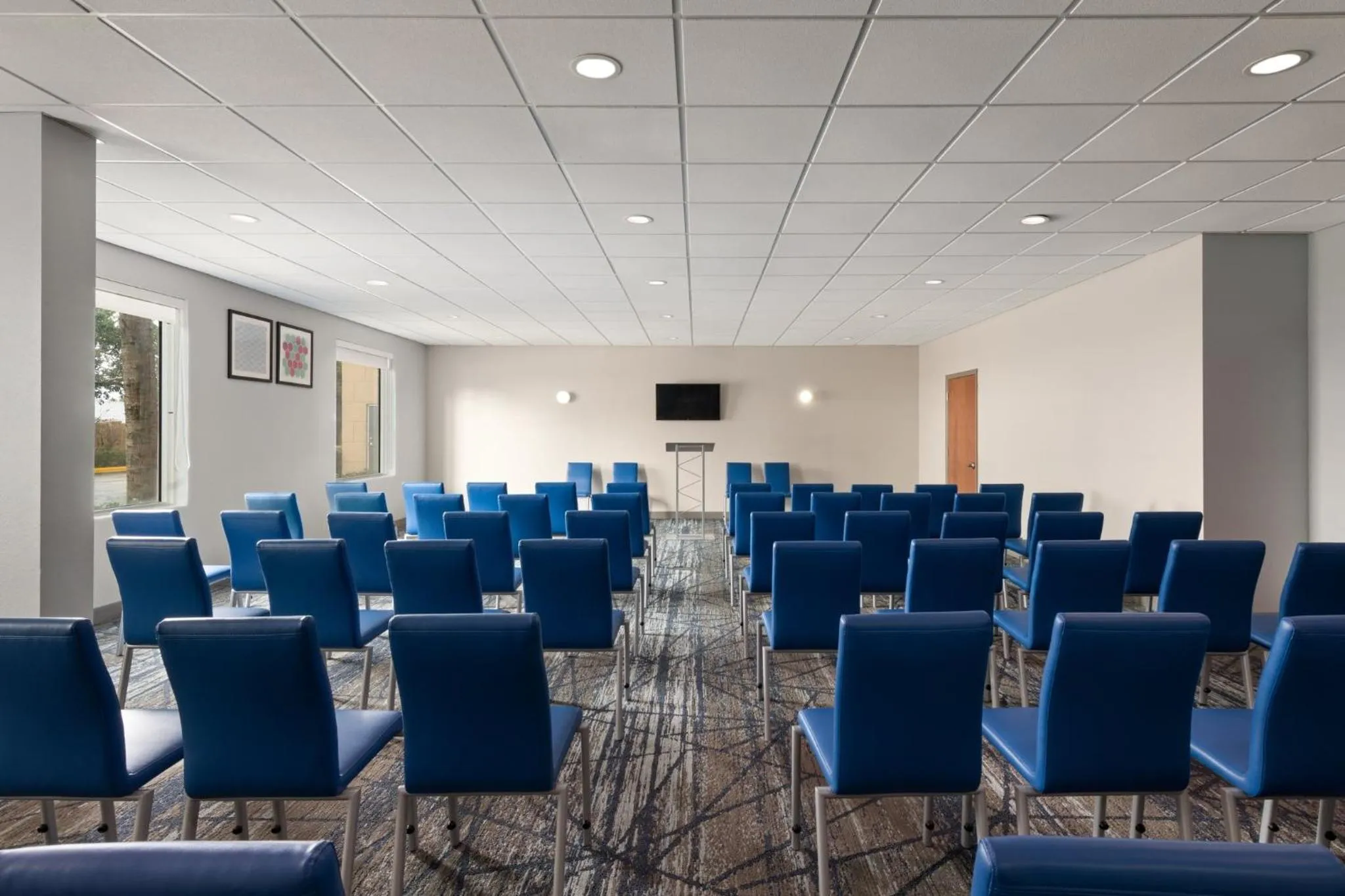 Meeting/conference room in Holiday Inn Express & Suites Boynton Beach by IHG