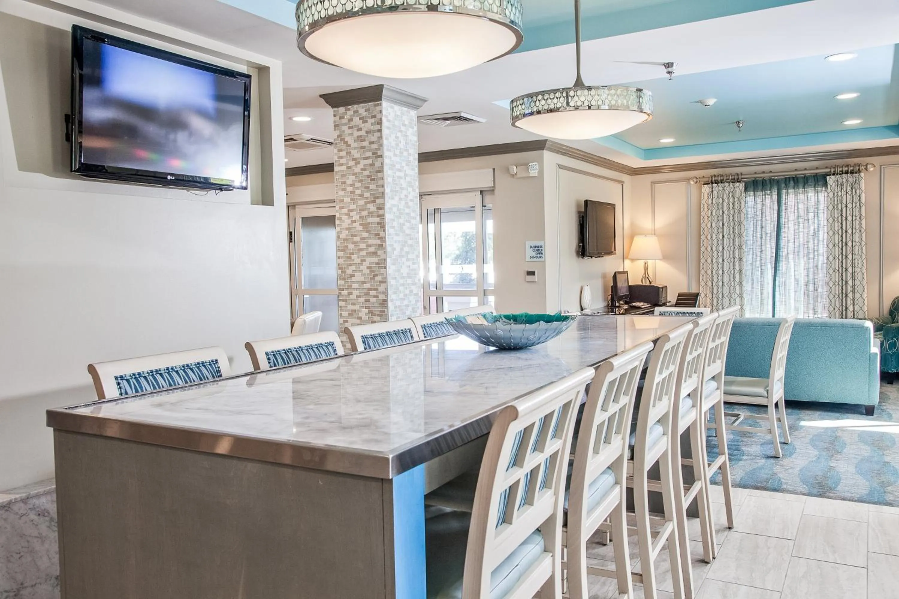 Breakfast in Holiday Inn Express & Suites Brookhaven by IHG