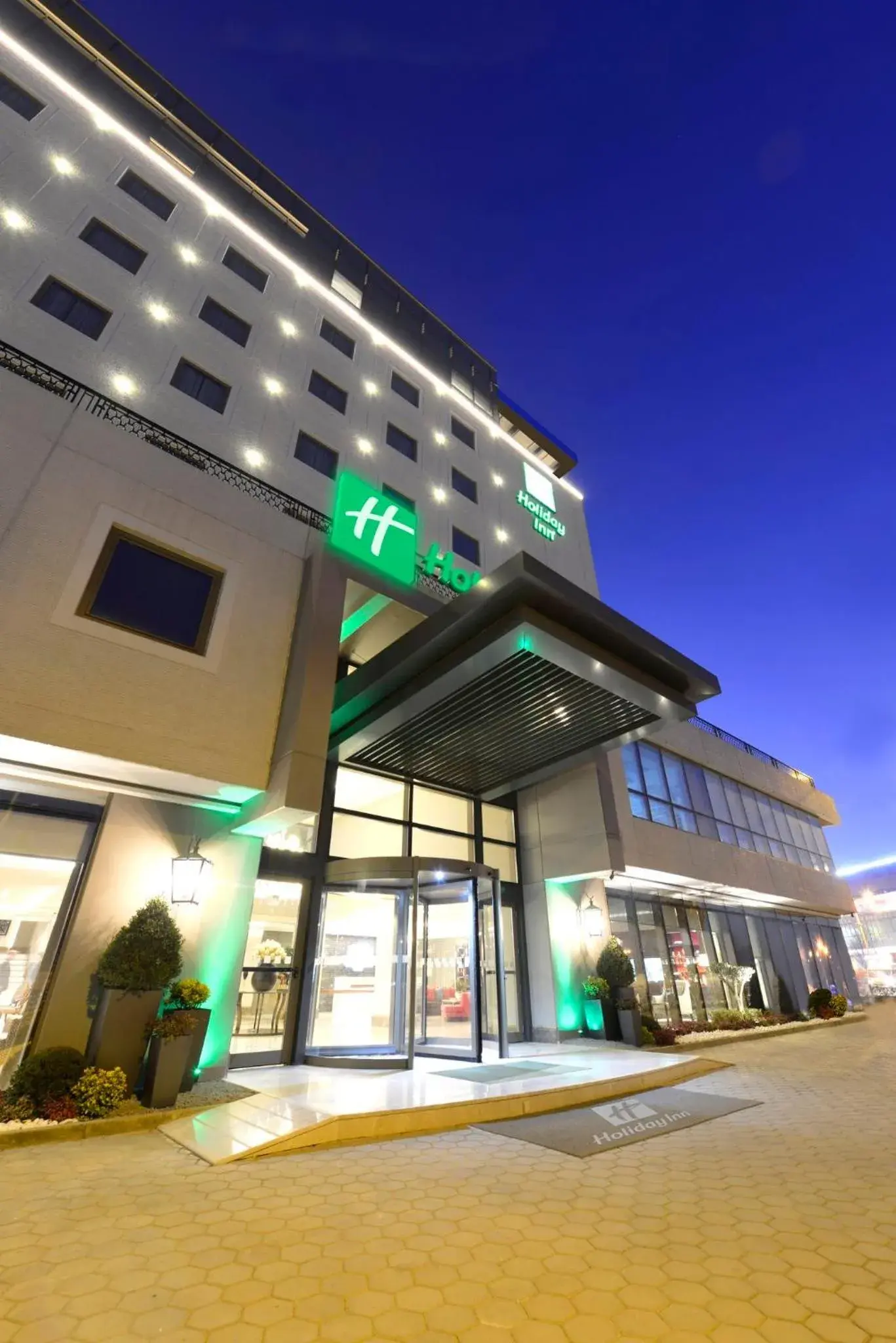 Property building in Holiday Inn Bursa - City Centre by IHG Property building in Holiday Inn Bursa - City Centre by IHG
