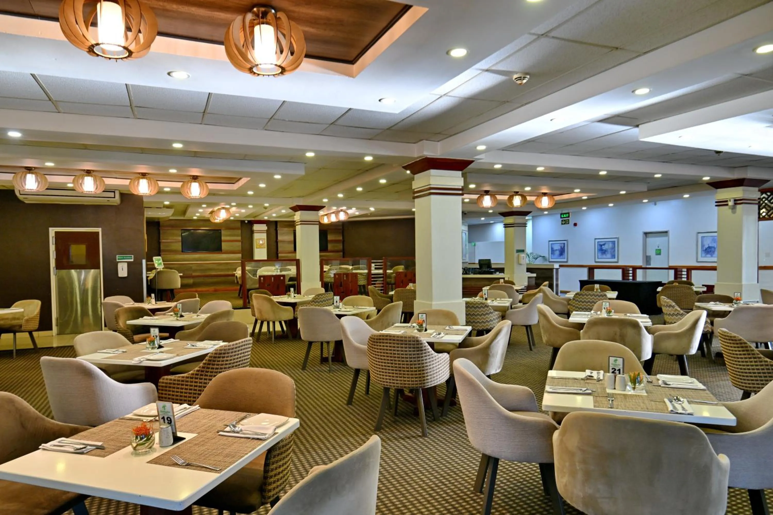 Restaurant/places to eat in Holiday Inn - Bulawayo by IHG