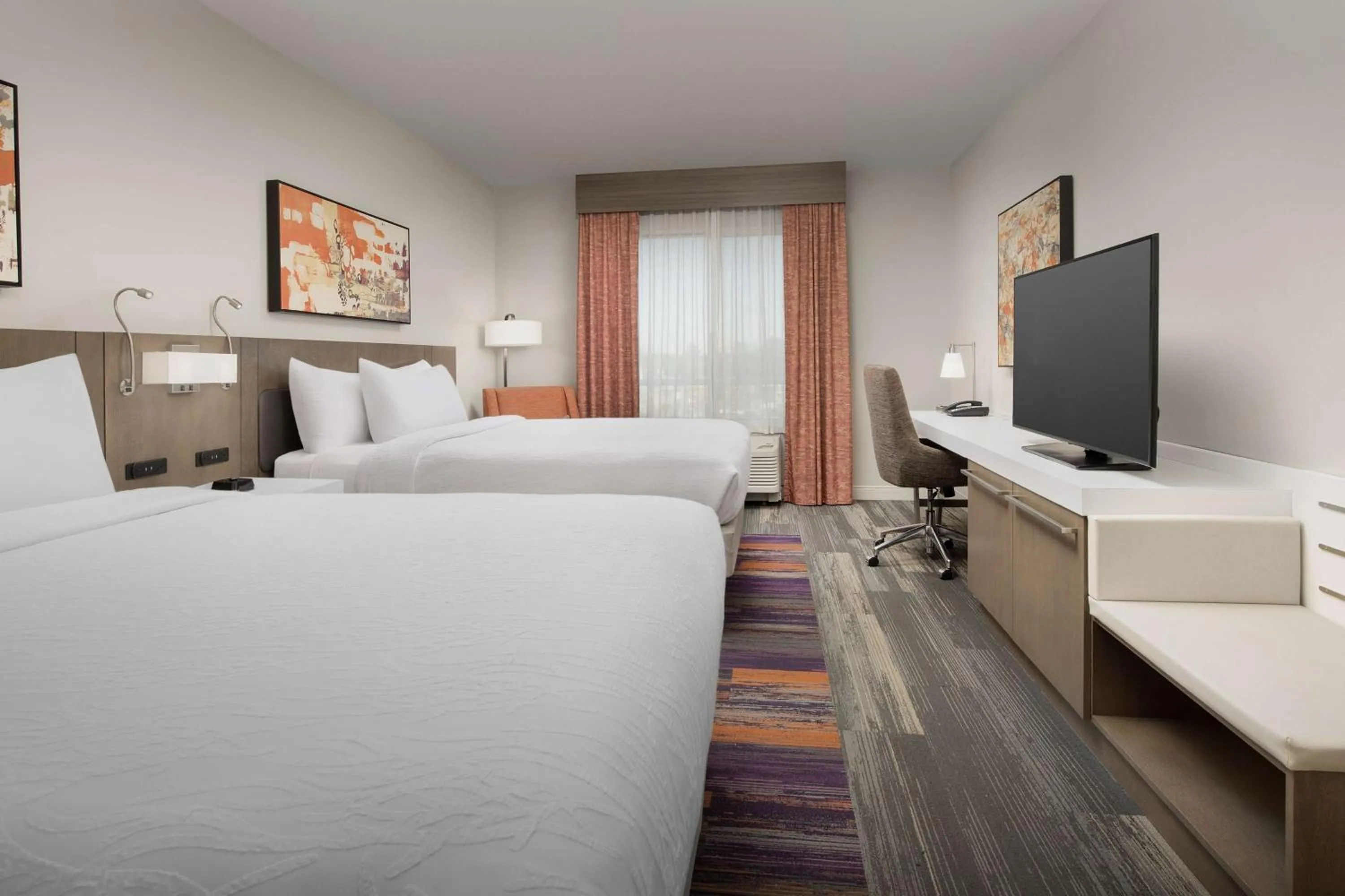 Bedroom, Bed in Hilton Garden Inn Columbia Airport, SC