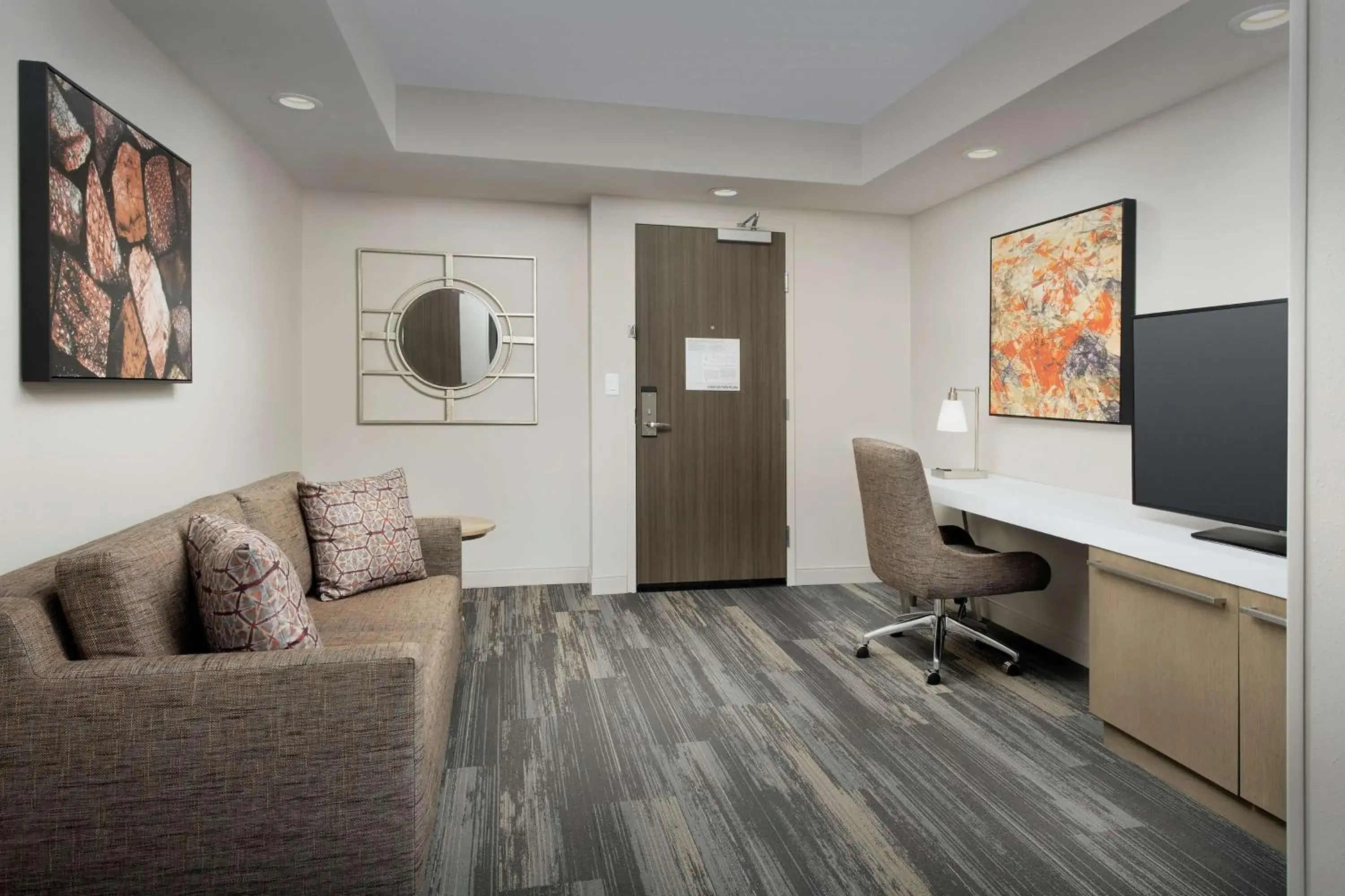 Bedroom in Hilton Garden Inn Columbia Airport, SC Bedroom in Hilton Garden Inn Columbia Airport, SC
