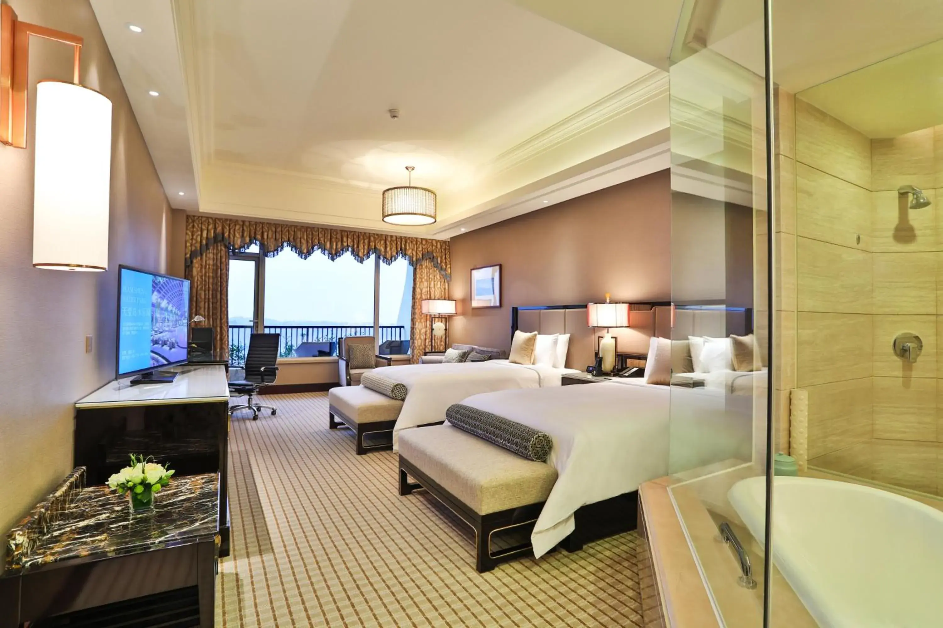 Photo of the whole room, Bed in InterContinental Sancha Lake by IHG Photo of the whole room, Bed in InterContinental Sancha Lake by IHG