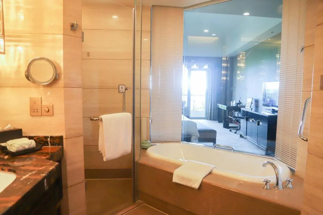 InterContinental Sancha Lake by IHG