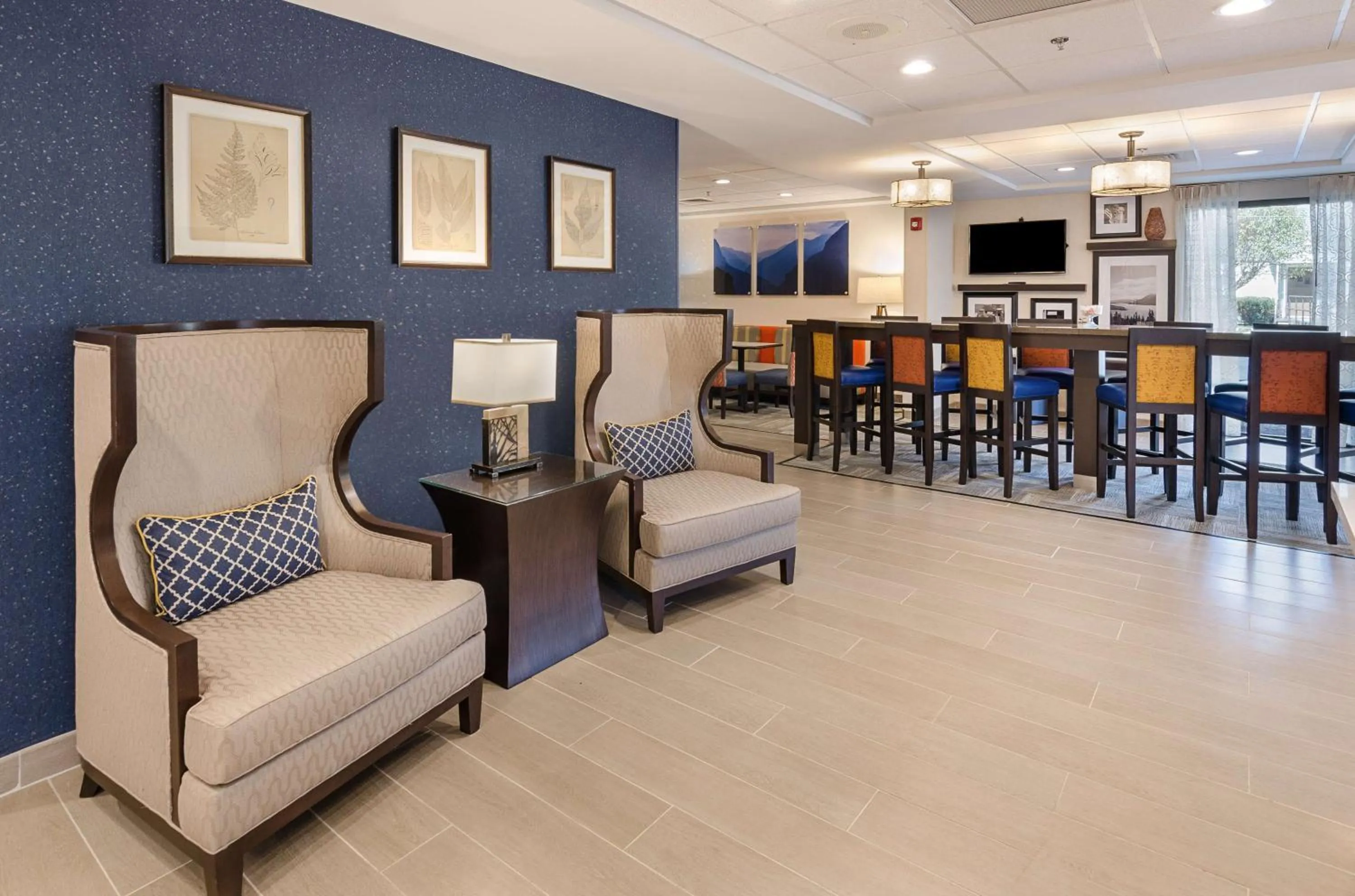 Lobby or reception in Hampton Inn Covington VA
