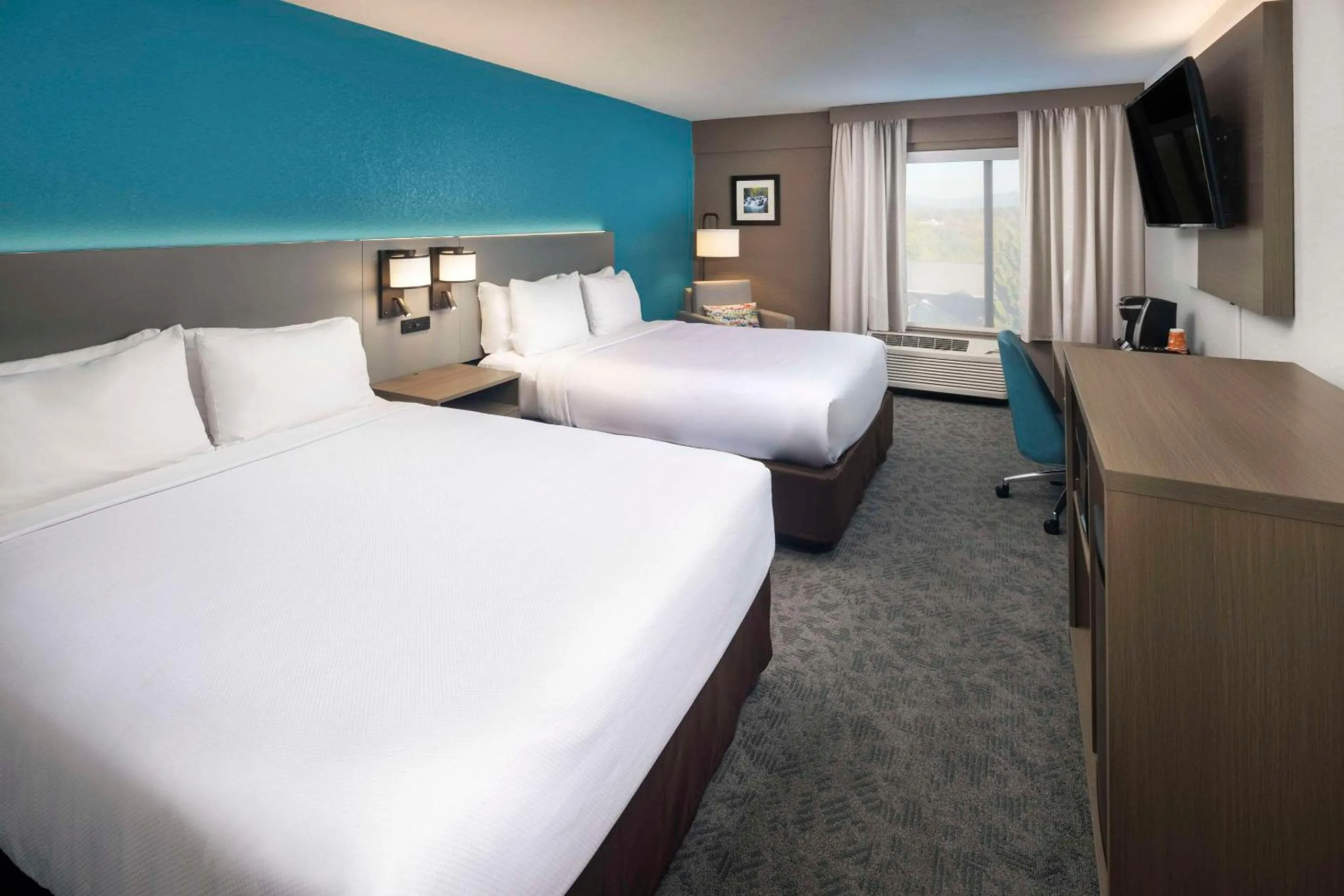 Bedroom, Bed in Comfort Inn & Suites Dahlonega University Area