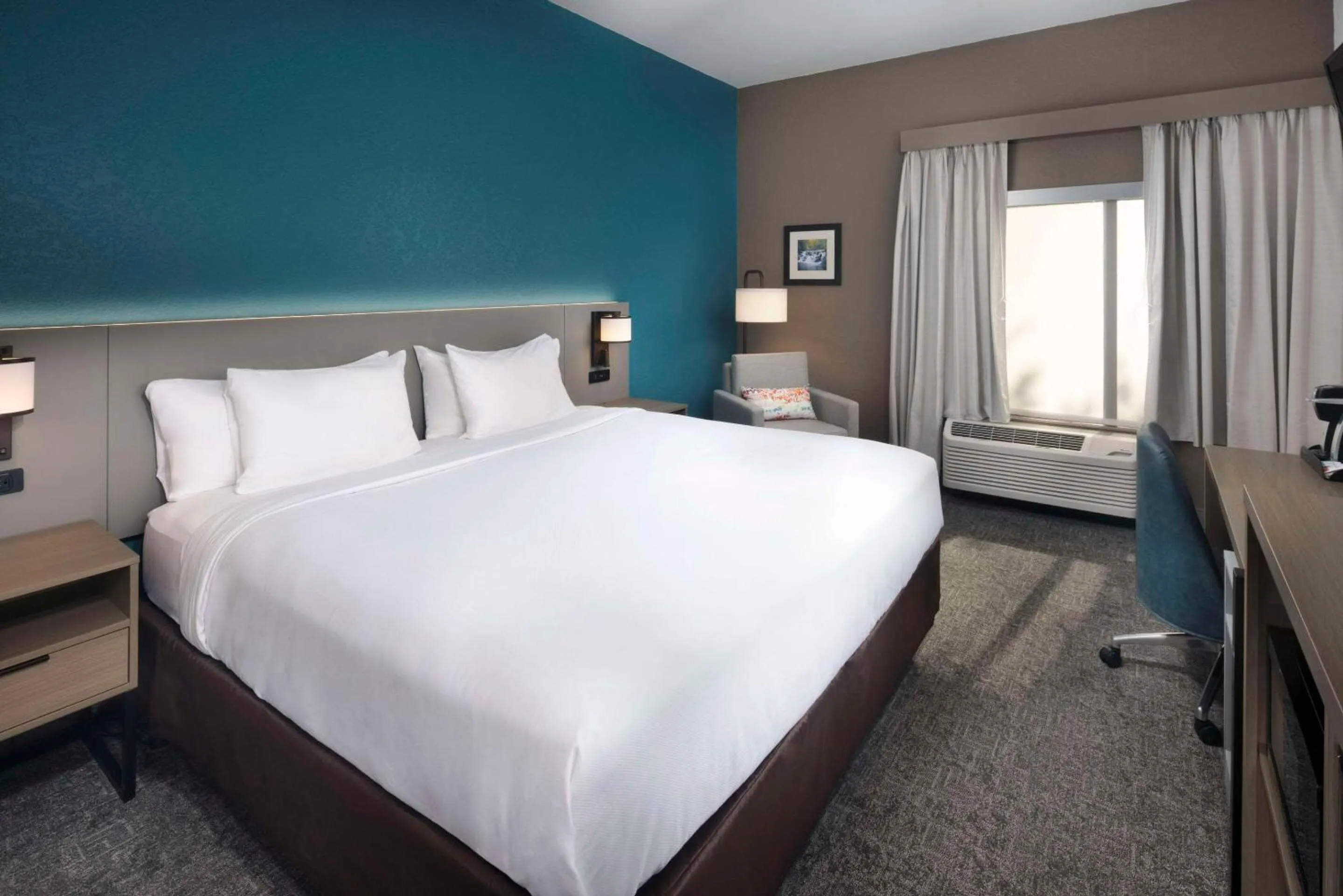 Bedroom, Bed in Comfort Inn & Suites Dahlonega University Area