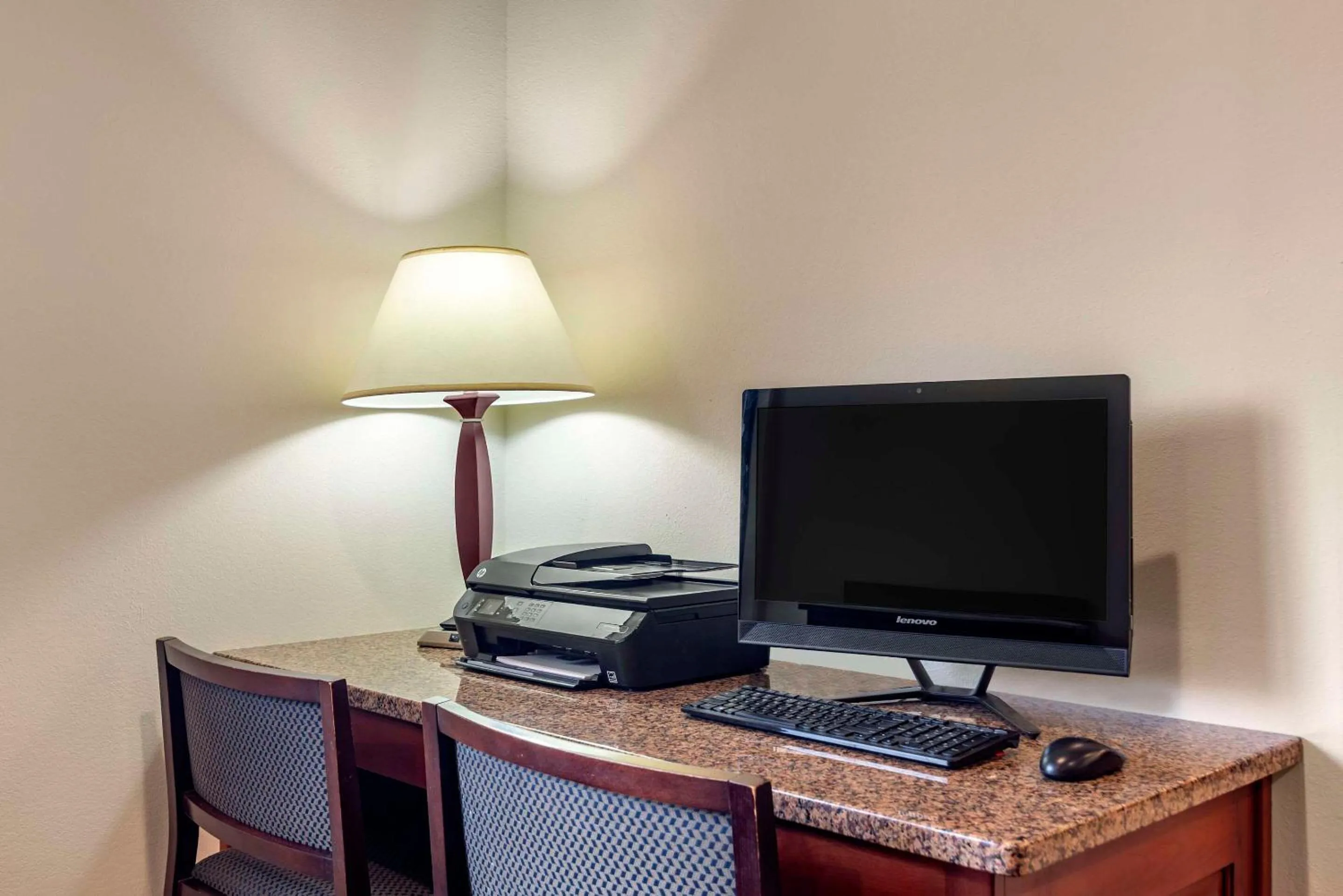 Business facilities in Comfort Inn & Suites Dahlonega University Area