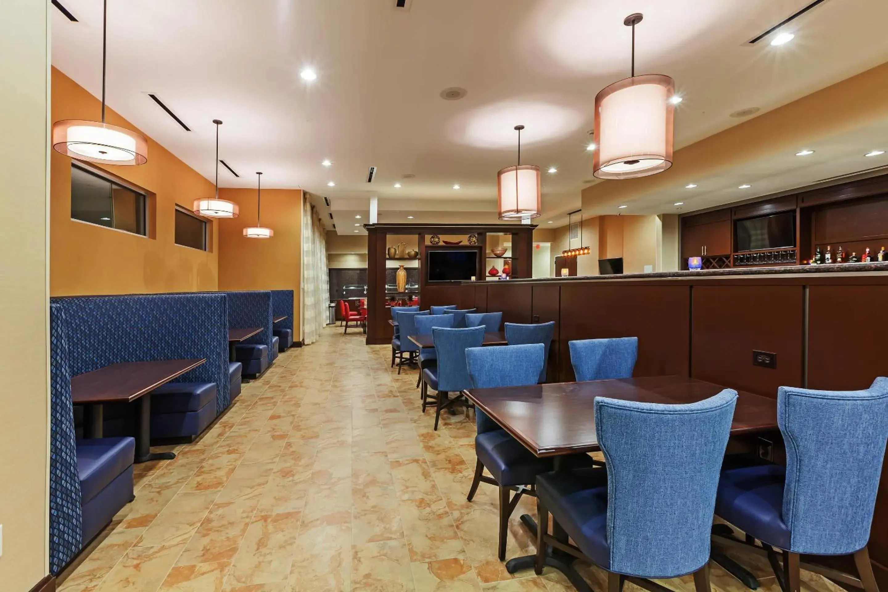 Restaurant/places to eat in Clarion Hotel The Colony - Plano West Restaurant/places to eat in Clarion Hotel The Colony - Plano West