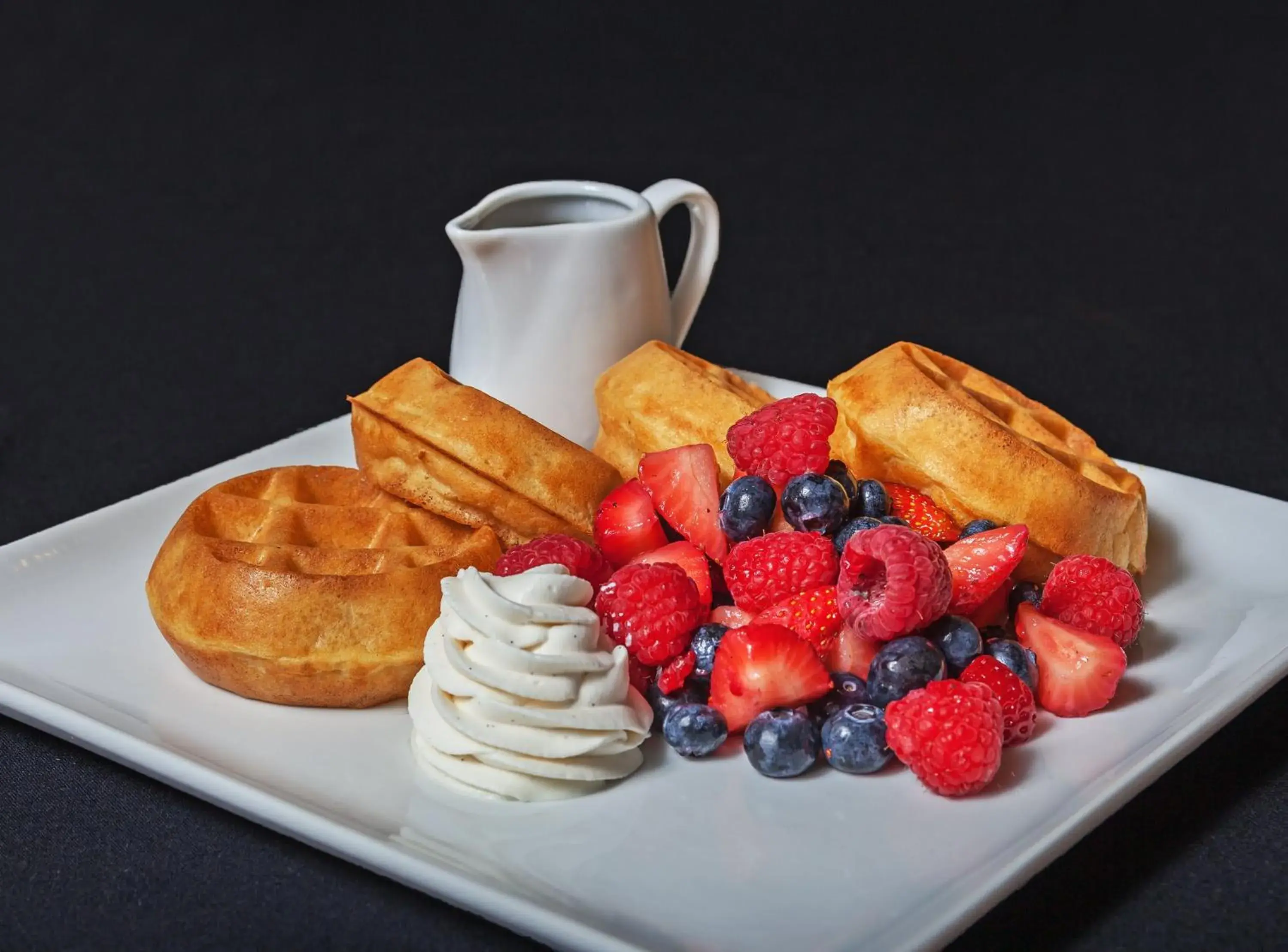 Restaurant/places to eat in Clarion Hotel The Colony - Plano West Restaurant/places to eat in Clarion Hotel The Colony - Plano West