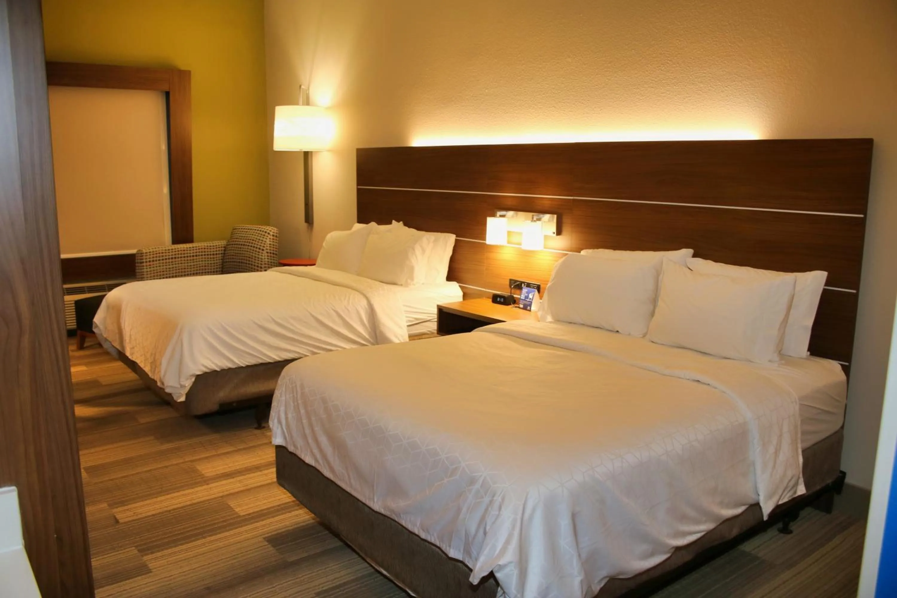 Bedroom, Bed in Holiday Inn Express by IHG