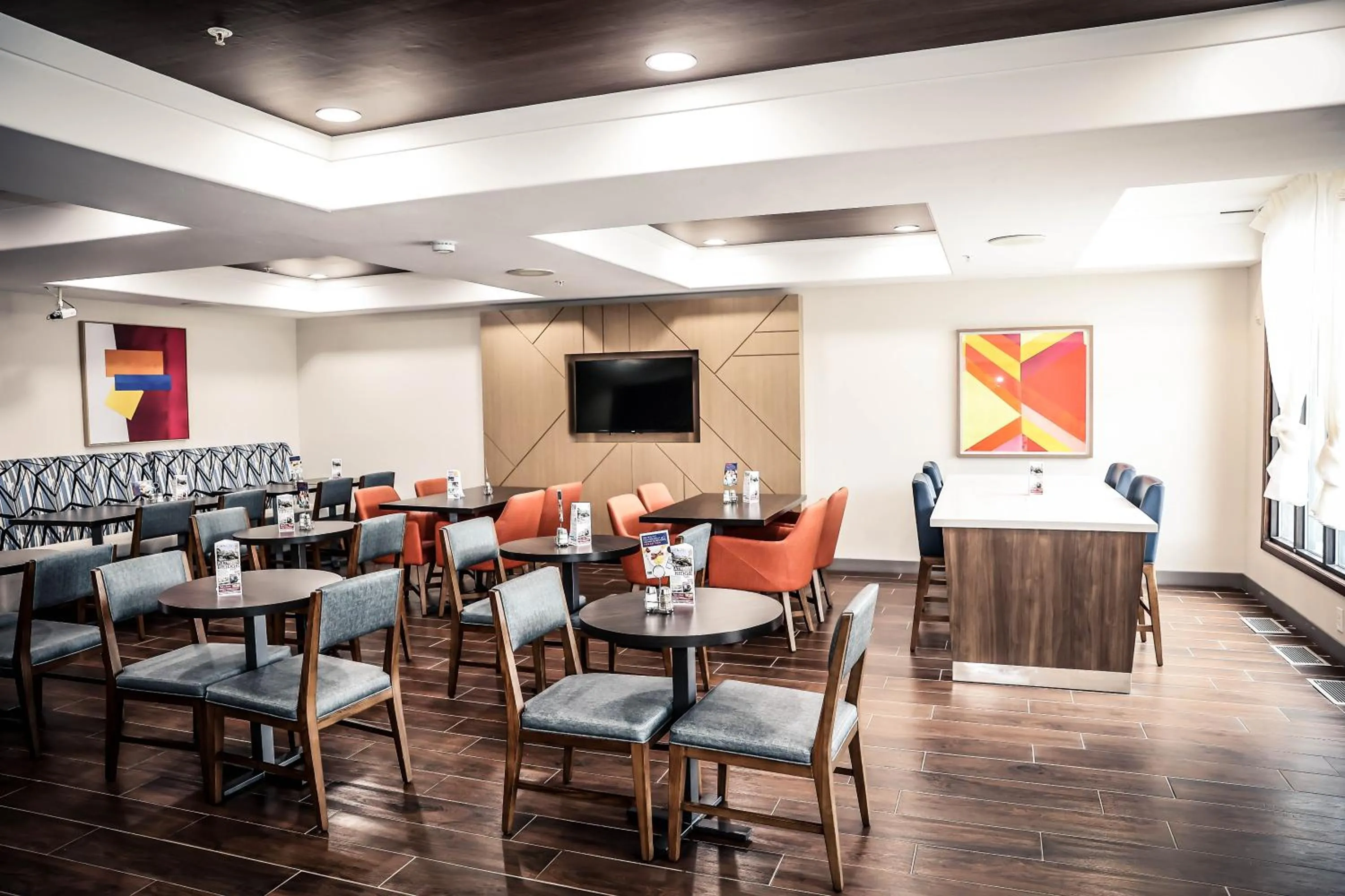 Seating area in Holiday Inn Express & Suites Douglas by IHG