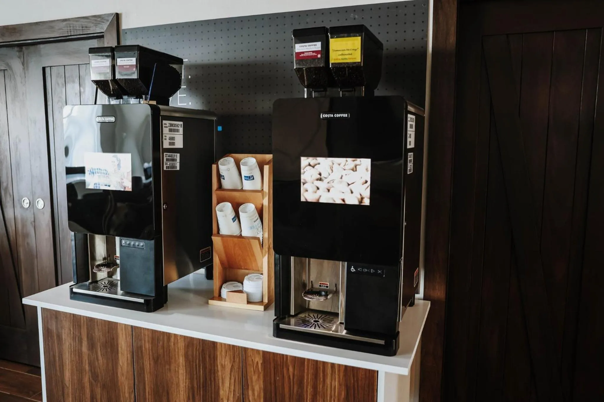 Breakfast in Holiday Inn Express & Suites Douglas by IHG