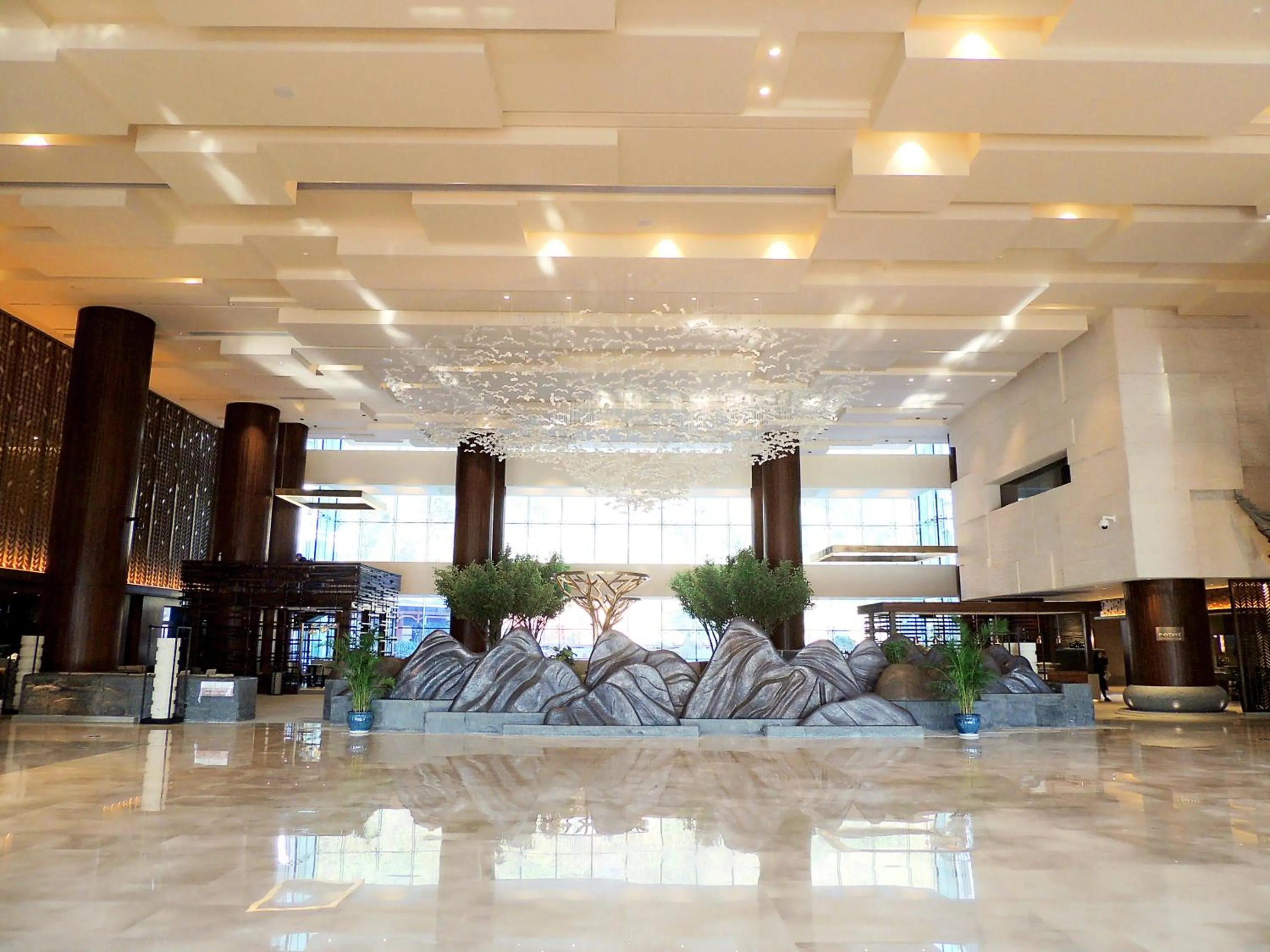 Lobby or reception in Howard Johnson Neodalle Resort Zhangjiajie