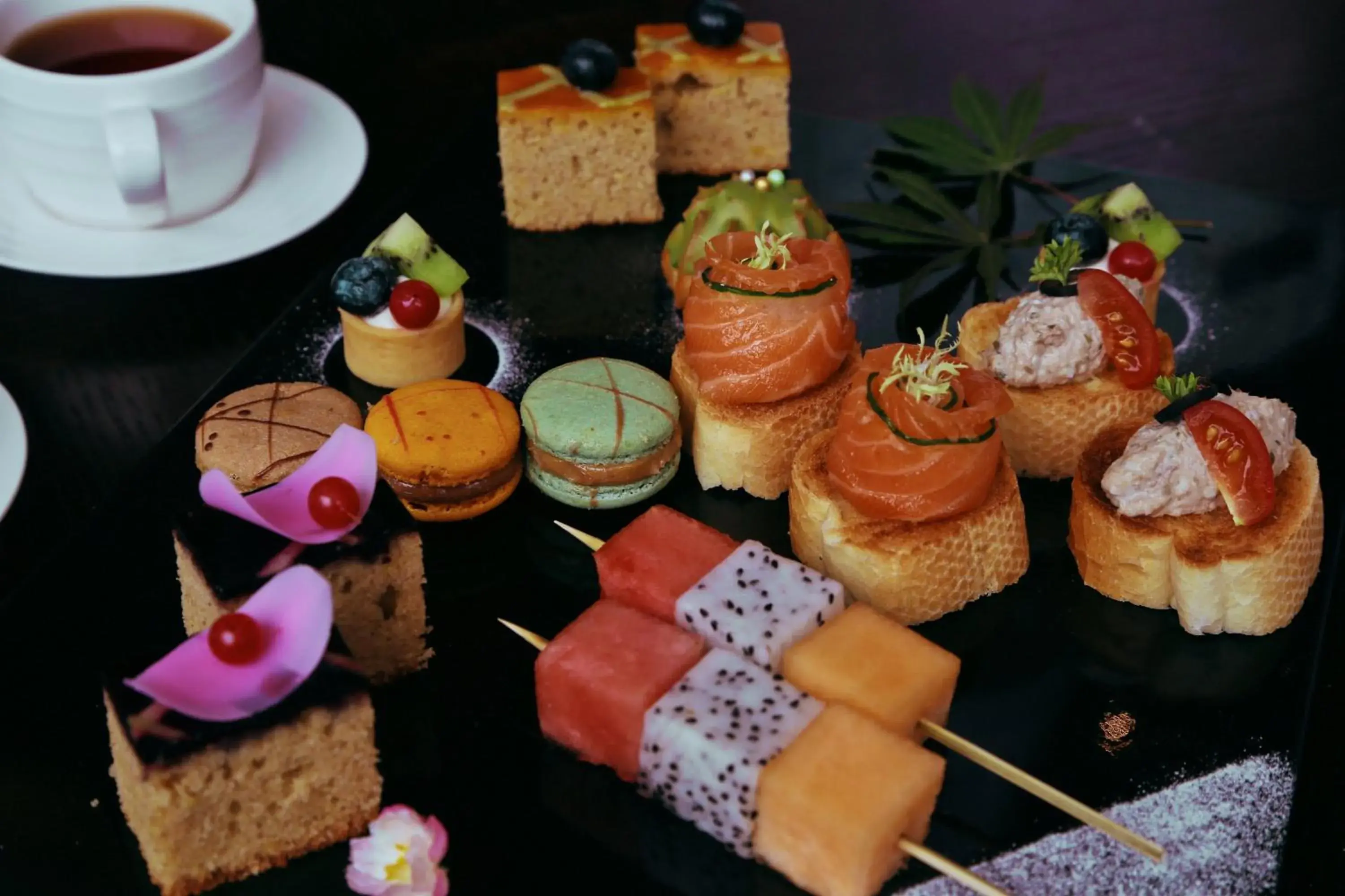 Lounge or bar in Howard Johnson Neodalle Resort Zhangjiajie Lounge or bar in Howard Johnson Neodalle Resort Zhangjiajie