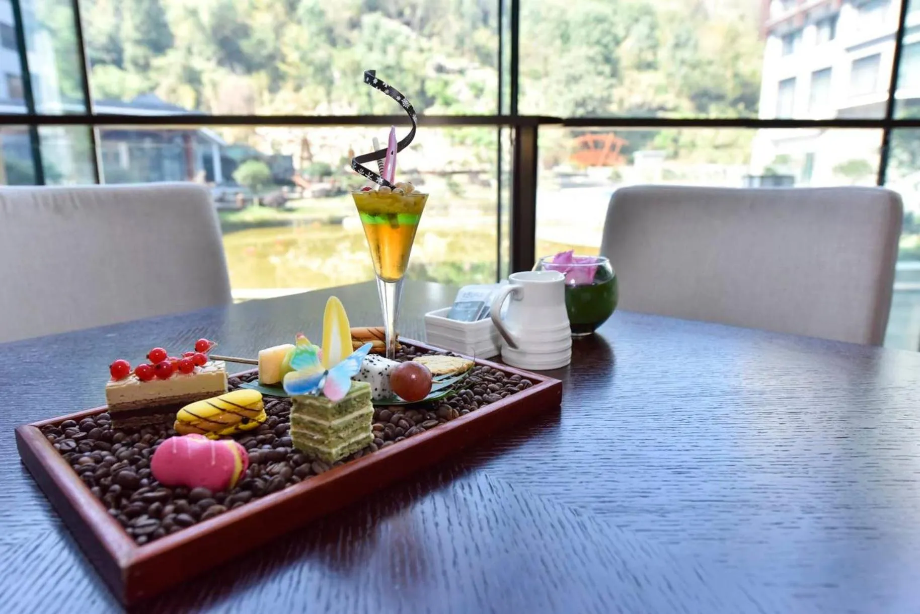 Restaurant/places to eat in Howard Johnson Neodalle Resort Zhangjiajie