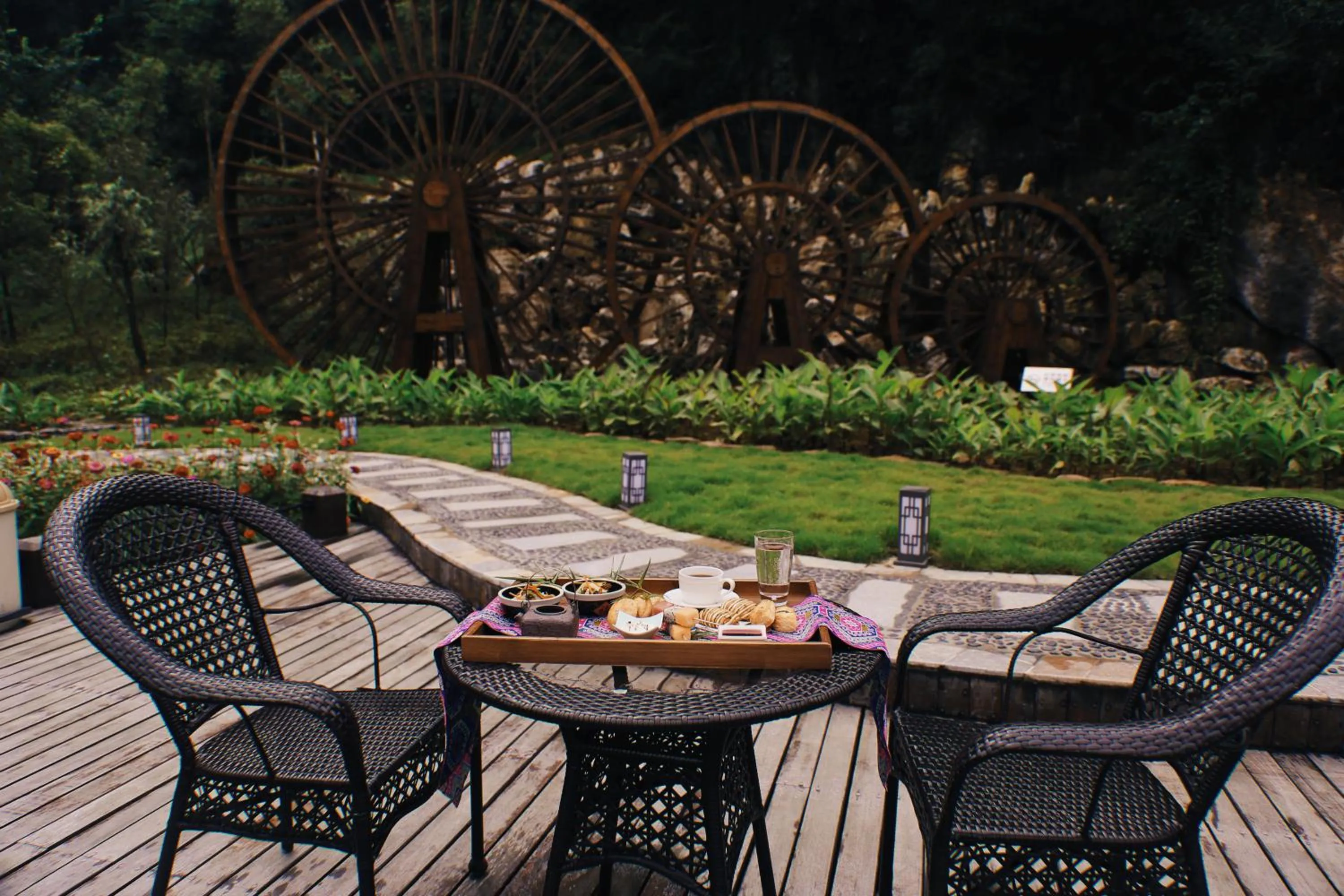 Restaurant/places to eat in Howard Johnson Neodalle Resort Zhangjiajie