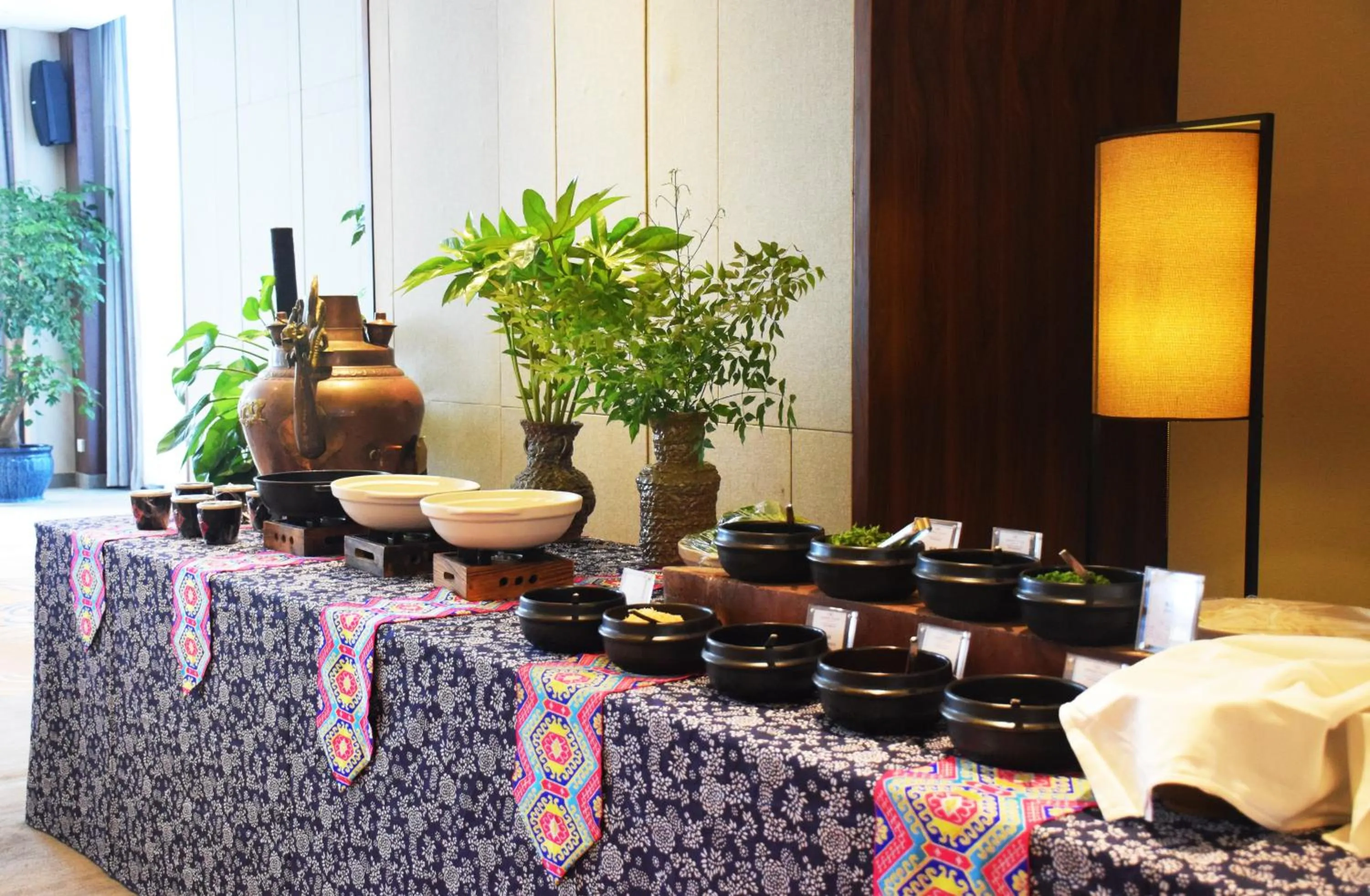 Restaurant/places to eat in Howard Johnson Neodalle Resort Zhangjiajie