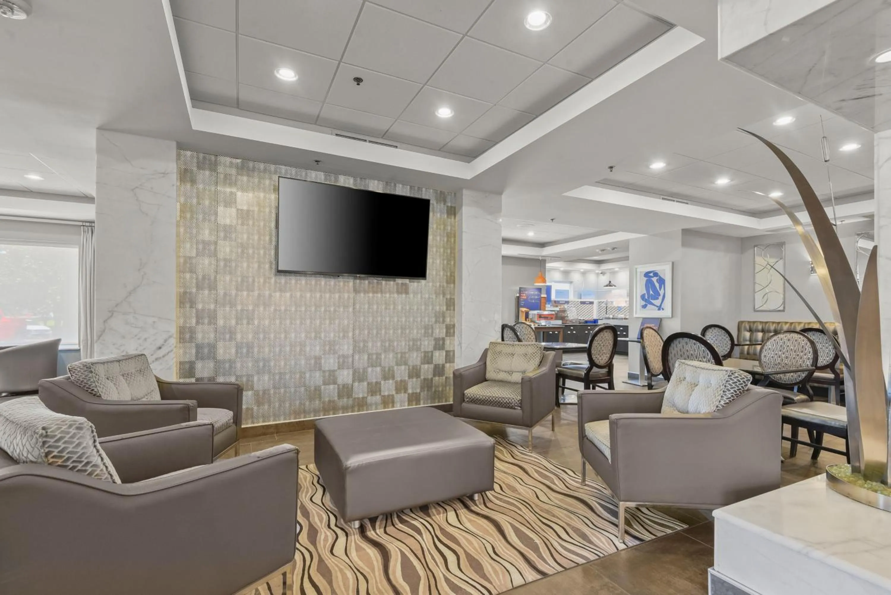 Property building in Holiday Inn Express & Suites Gonzales by IHG