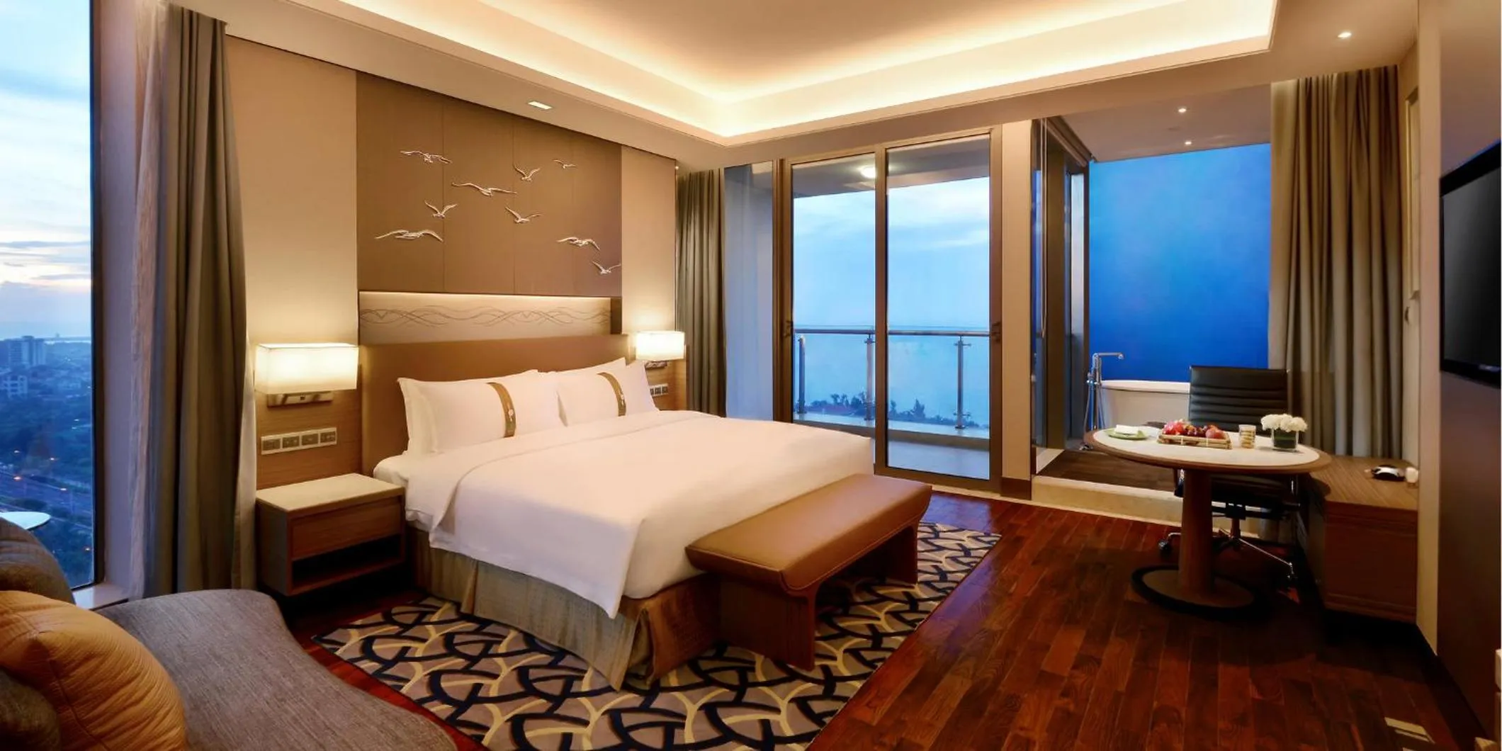 Photo of the whole room in Holiday Inn Haikou West Coast by IHG