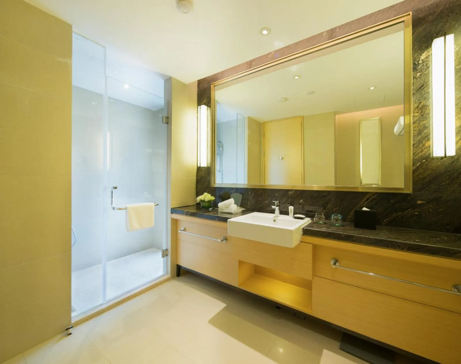 Bathroom in Holiday Inn Haikou West Coast by IHG