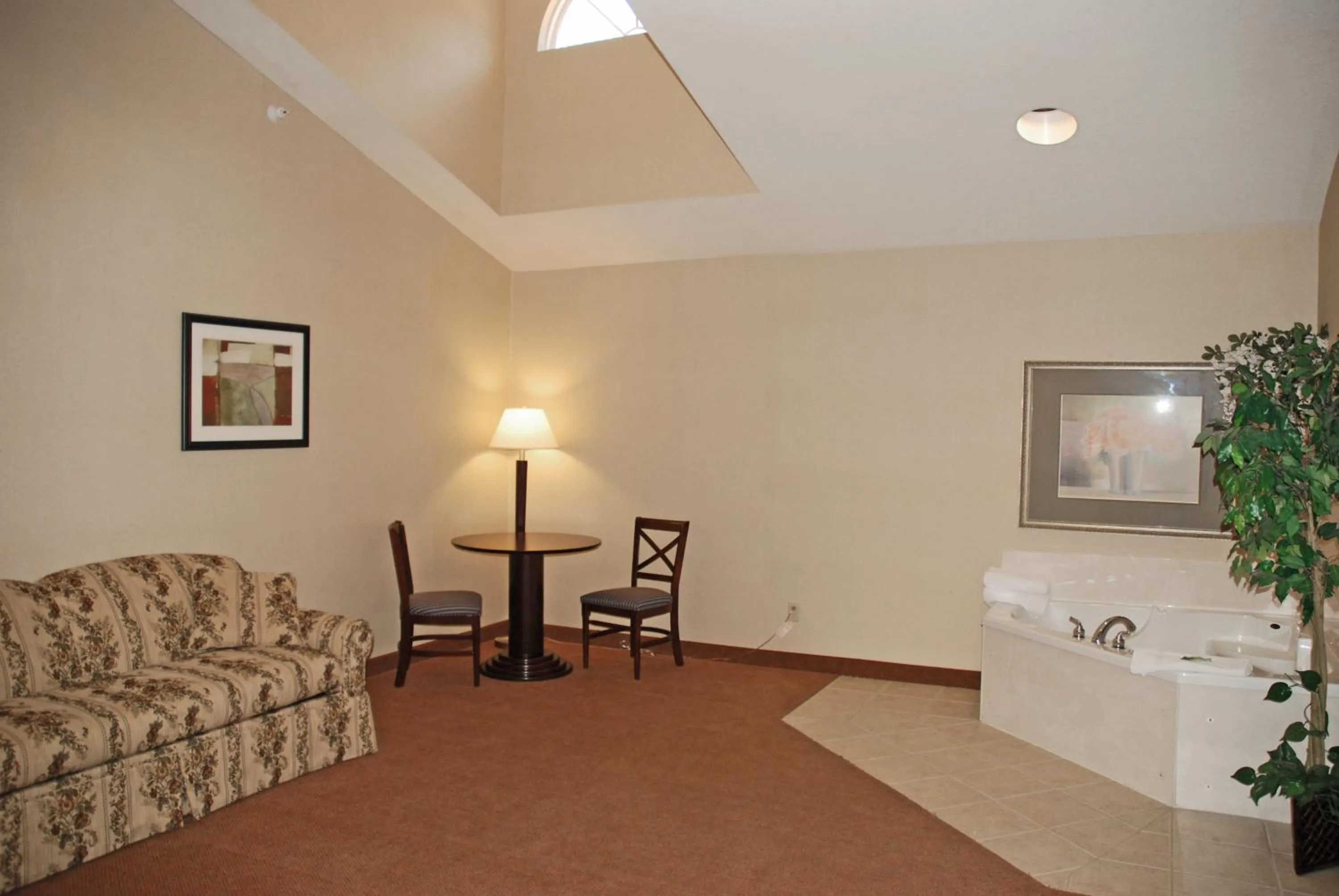 Photo of the whole room in AmericInn by Wyndham Hill City Mt Rushmore