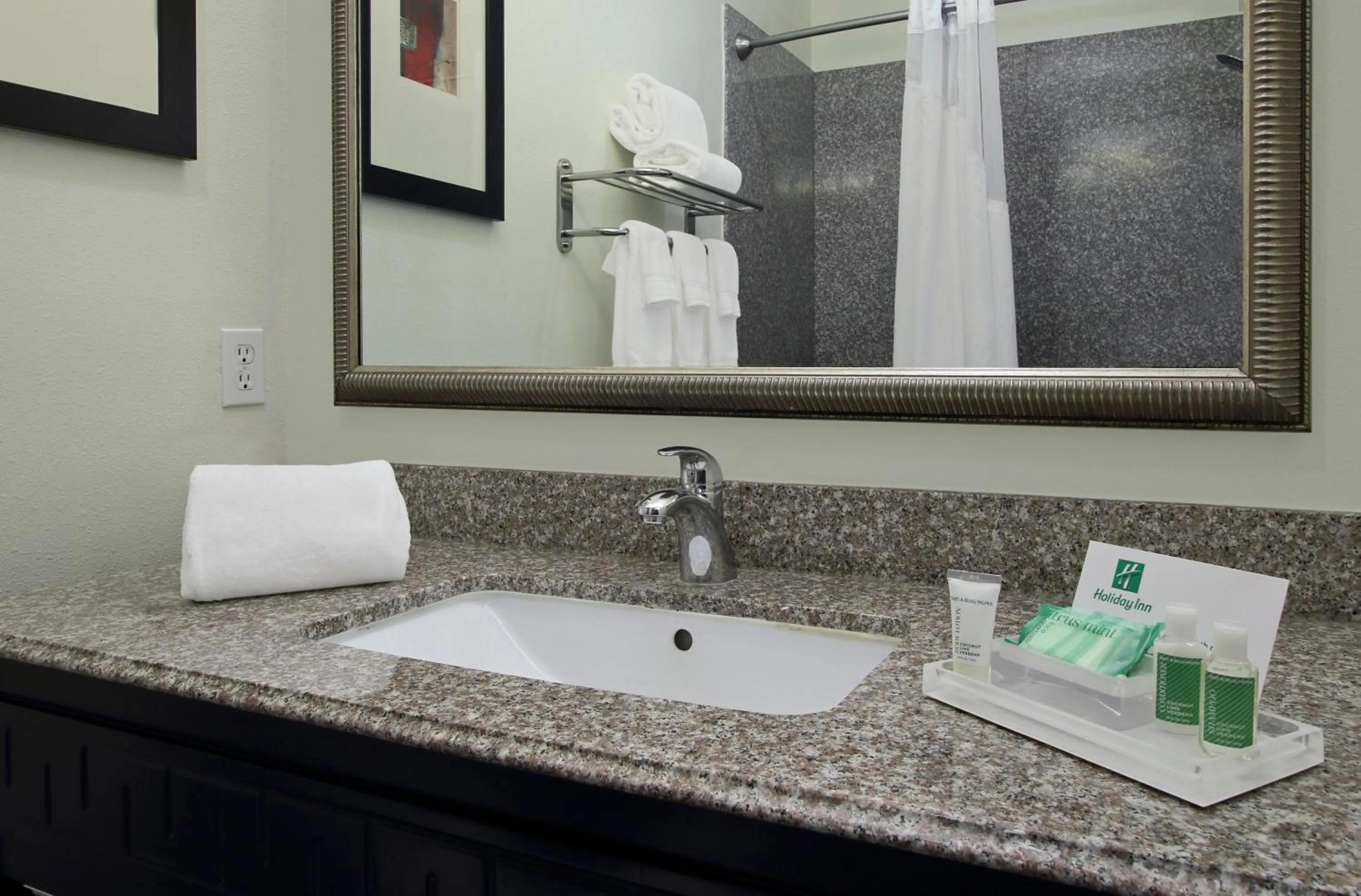 Bathroom in Holiday Inn Hammond by IHG