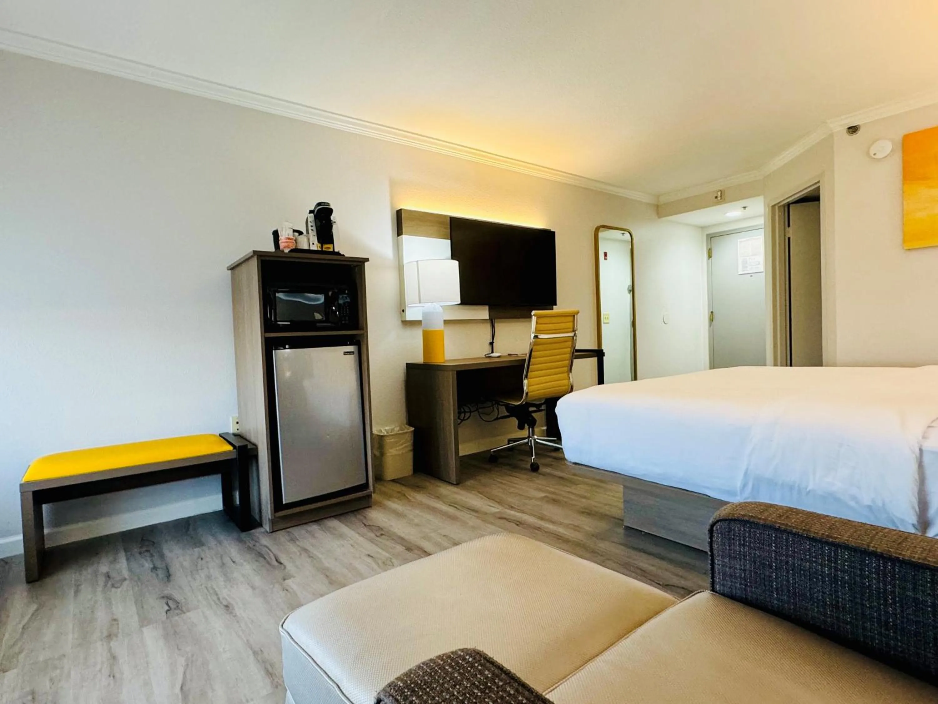 Bedroom, Bed in Comfort Inn & Suites Houston I-10 West Energy Corridor