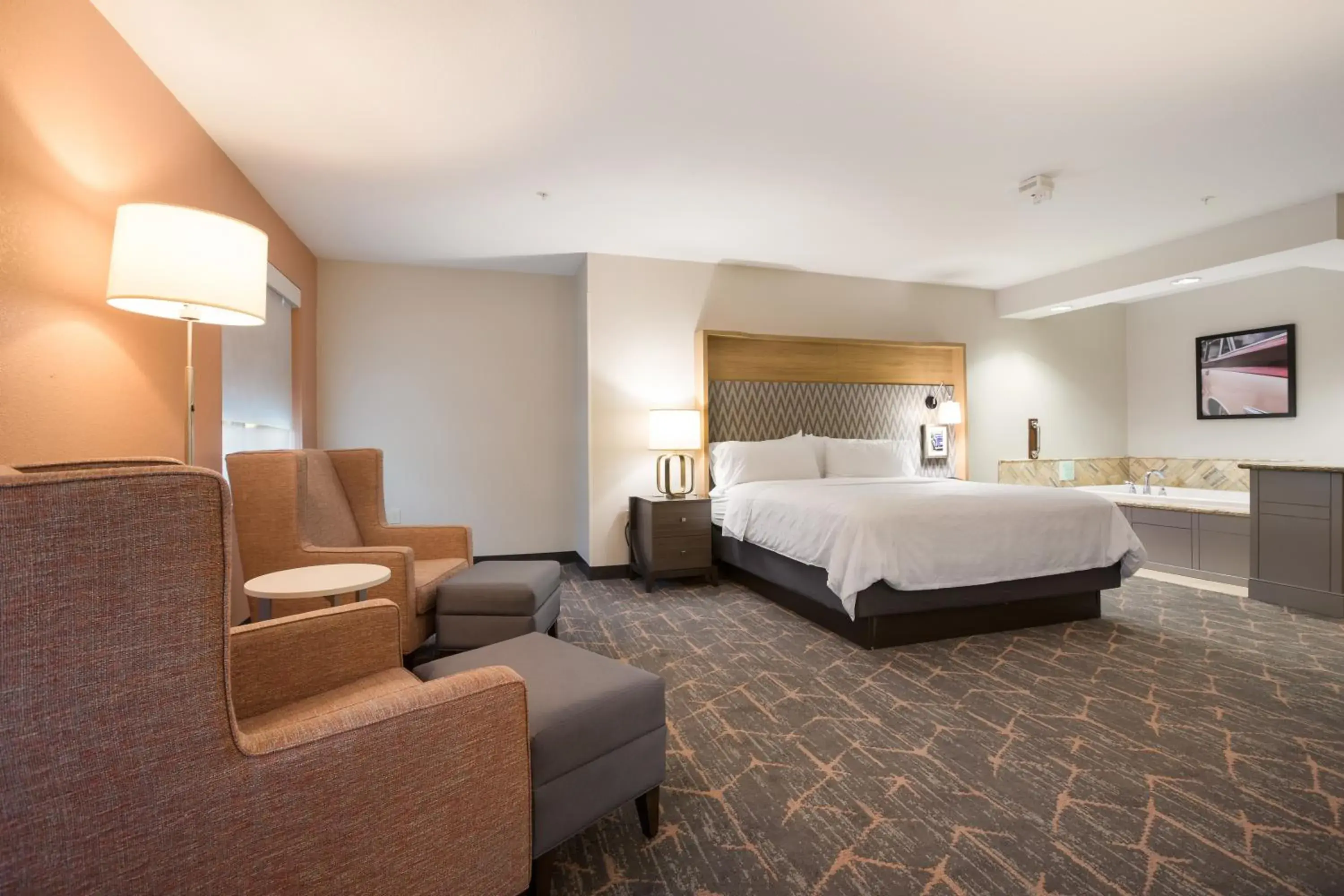 Suite - Hearing Accessible - Non-Smoking in Holiday Inn Jackson NW - Airport Road by IHG Suite - Hearing Accessible - Non-Smoking in Holiday Inn Jackson NW - Airport Road by IHG