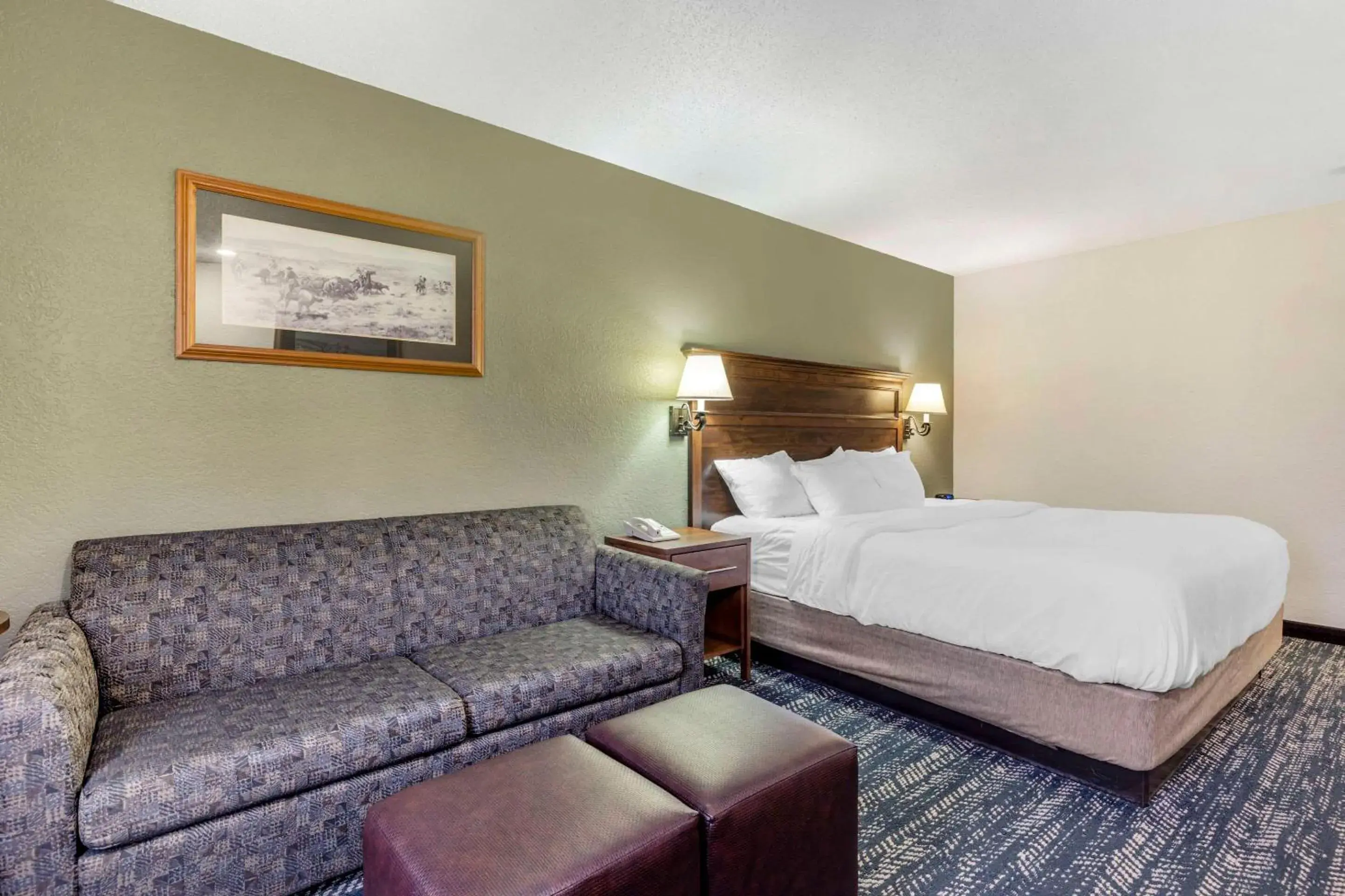 Bedroom, Bed in Comfort Inn & Suites Mt Rushmore Bedroom, Bed in Comfort Inn & Suites Mt Rushmore