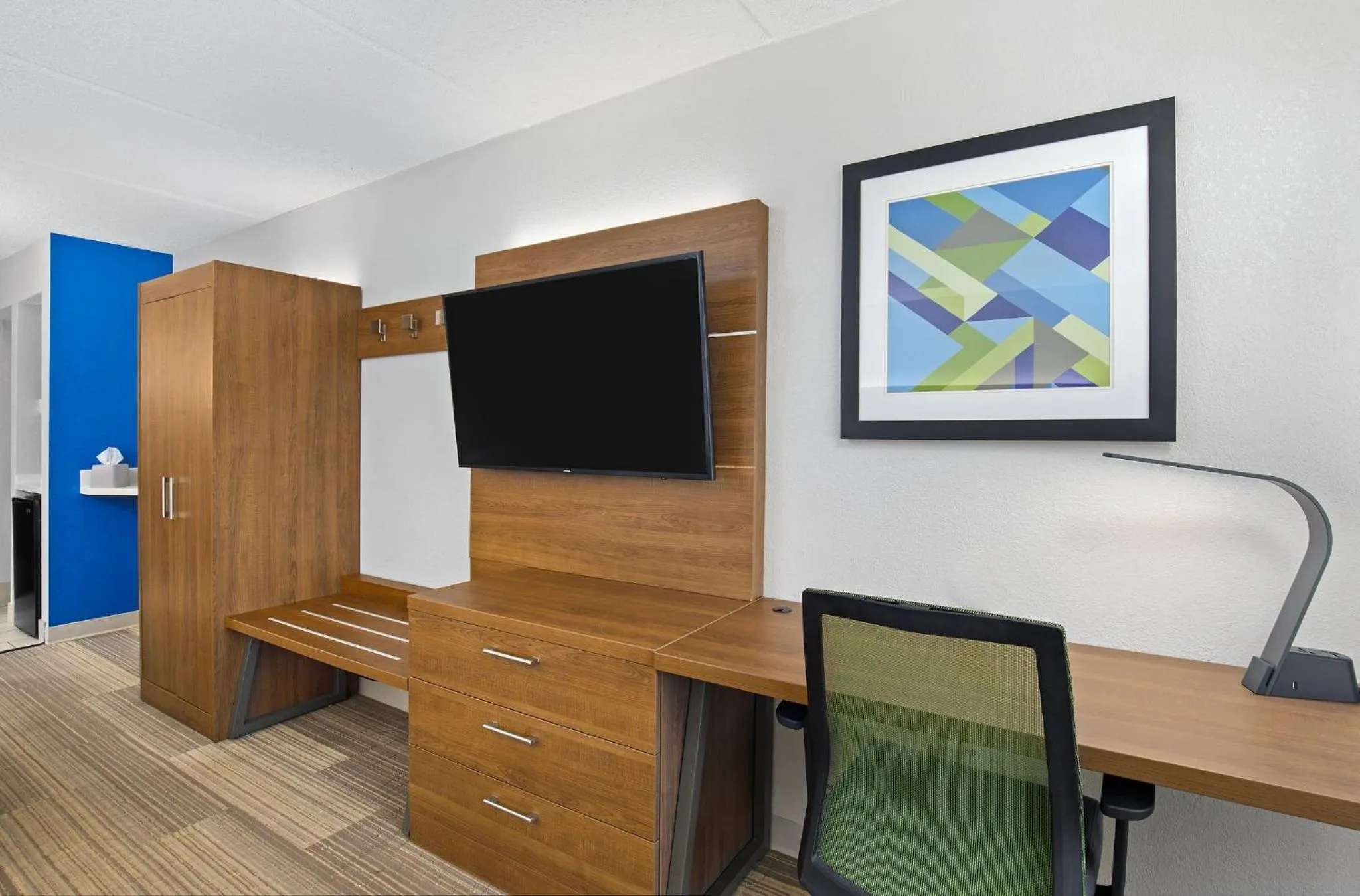 Photo of the whole room in Holiday Inn Express & Suites Kings Mountain - Shelby Area by IHG