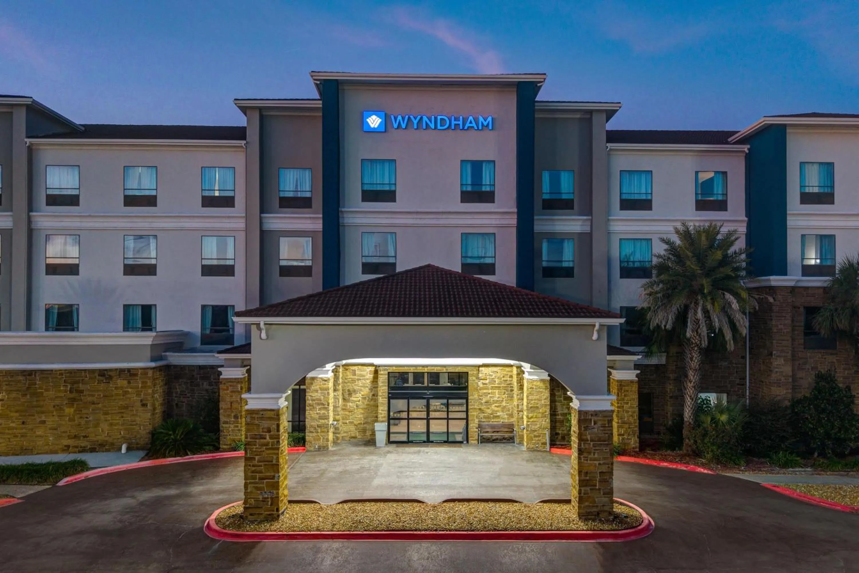 Property building in Wyndham Lake Charles
