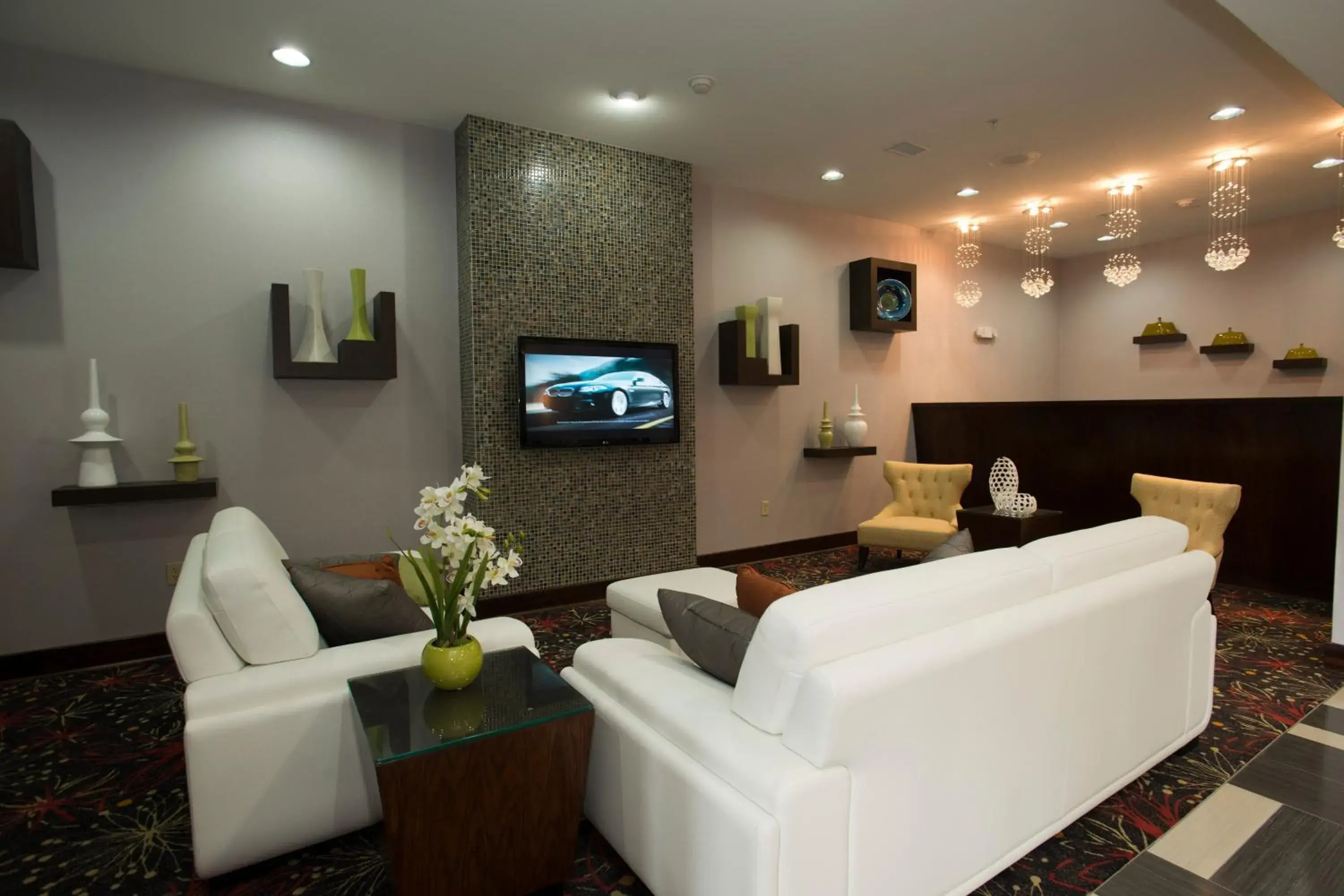 Property building in Holiday Inn Express & Suites Morrilton by IHG Property building in Holiday Inn Express & Suites Morrilton by IHG