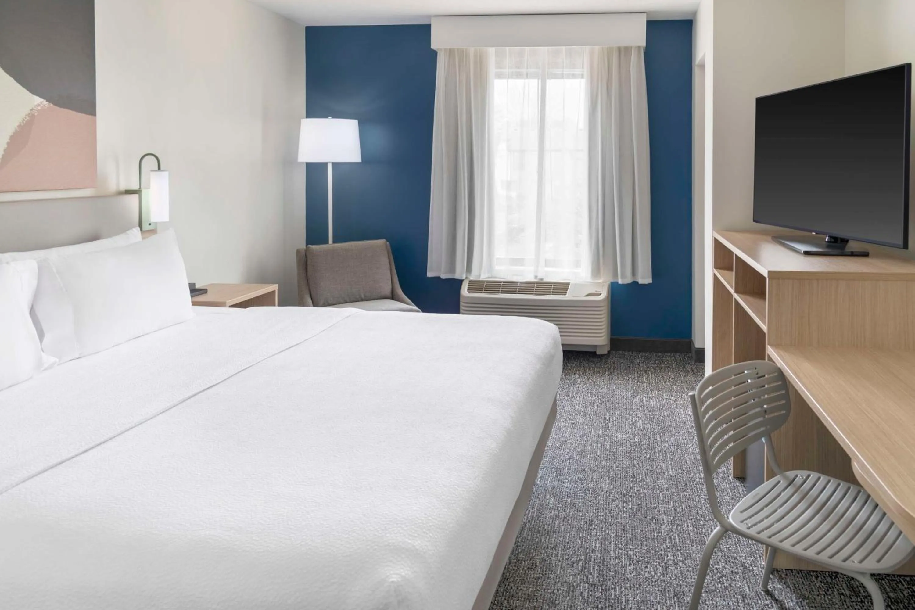 Bed in Spark By Hilton Lansing