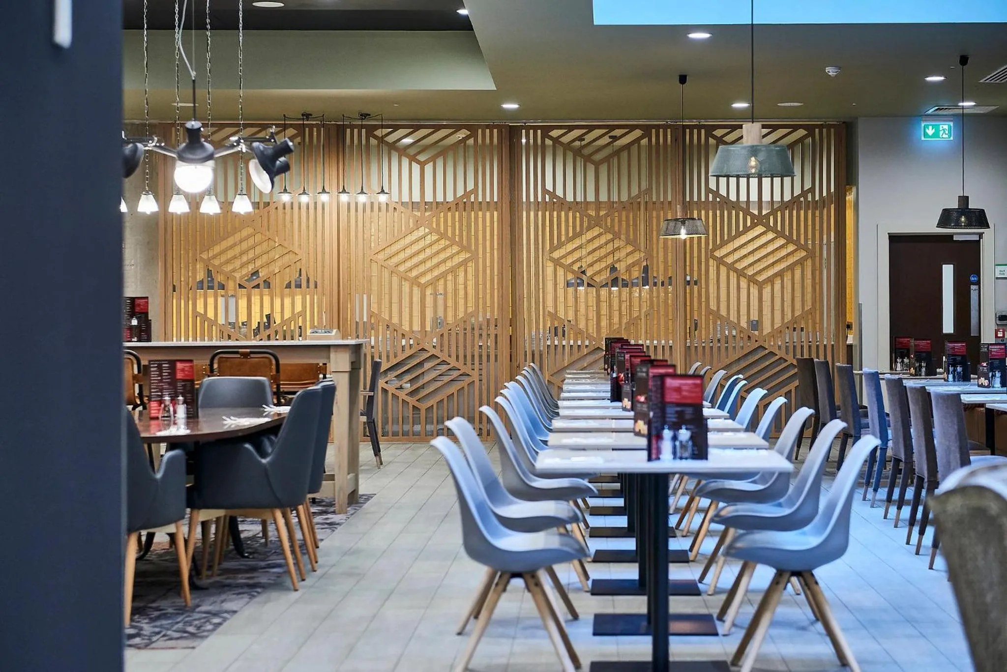 Restaurant/places to eat in Holiday Inn Manchester - City Centre by IHG