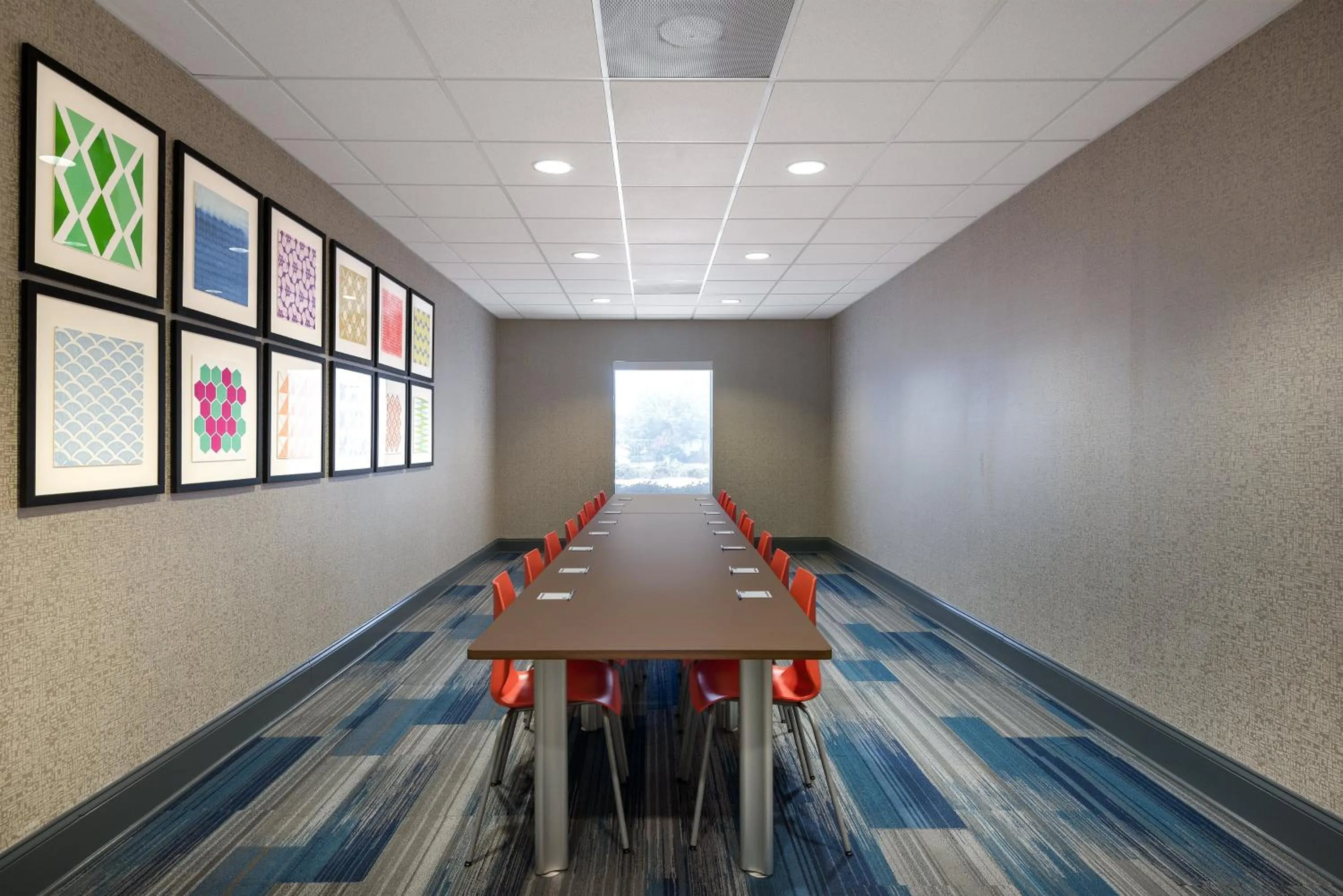 Meeting/conference room in Holiday Inn Express & Suites - Grenada by IHG