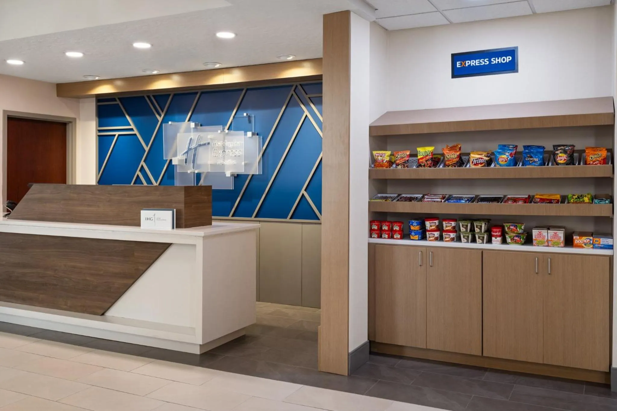 Property building in Holiday Inn Express & Suites Midwest City by IHG