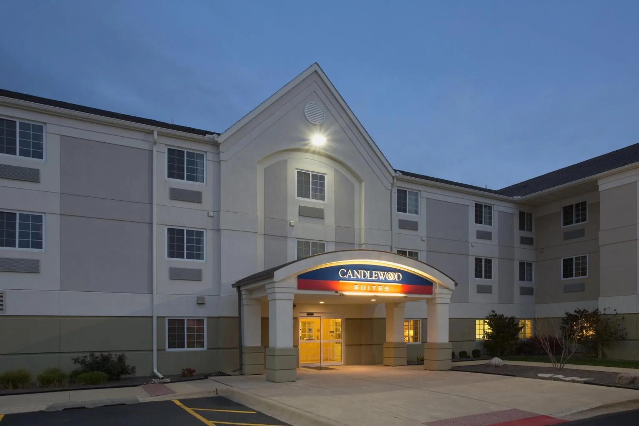 Property building in Candlewood Suites - Peoria at Grand Prairie by IHG