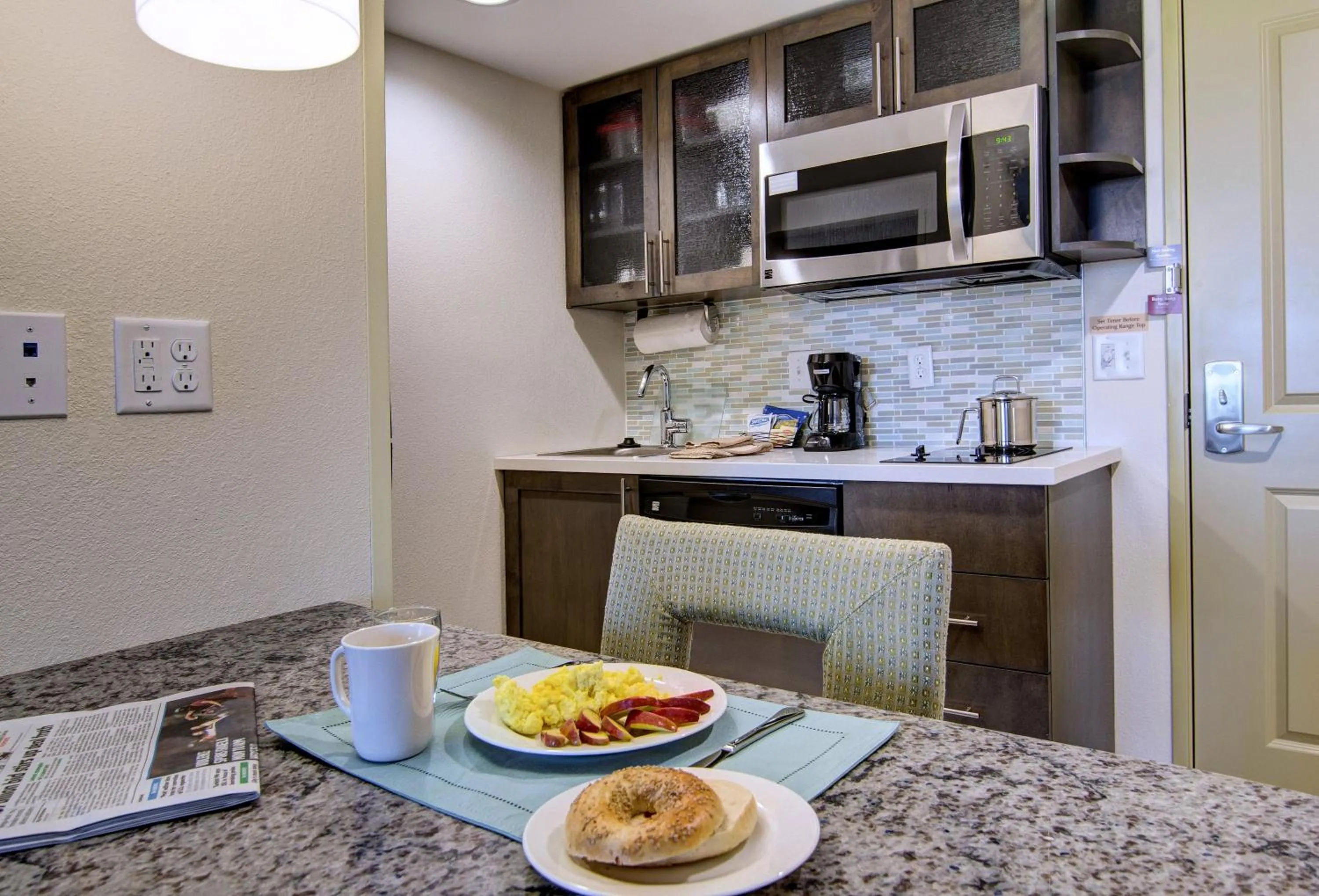 Bedroom in Candlewood Suites Richmond - West Broad by IHG