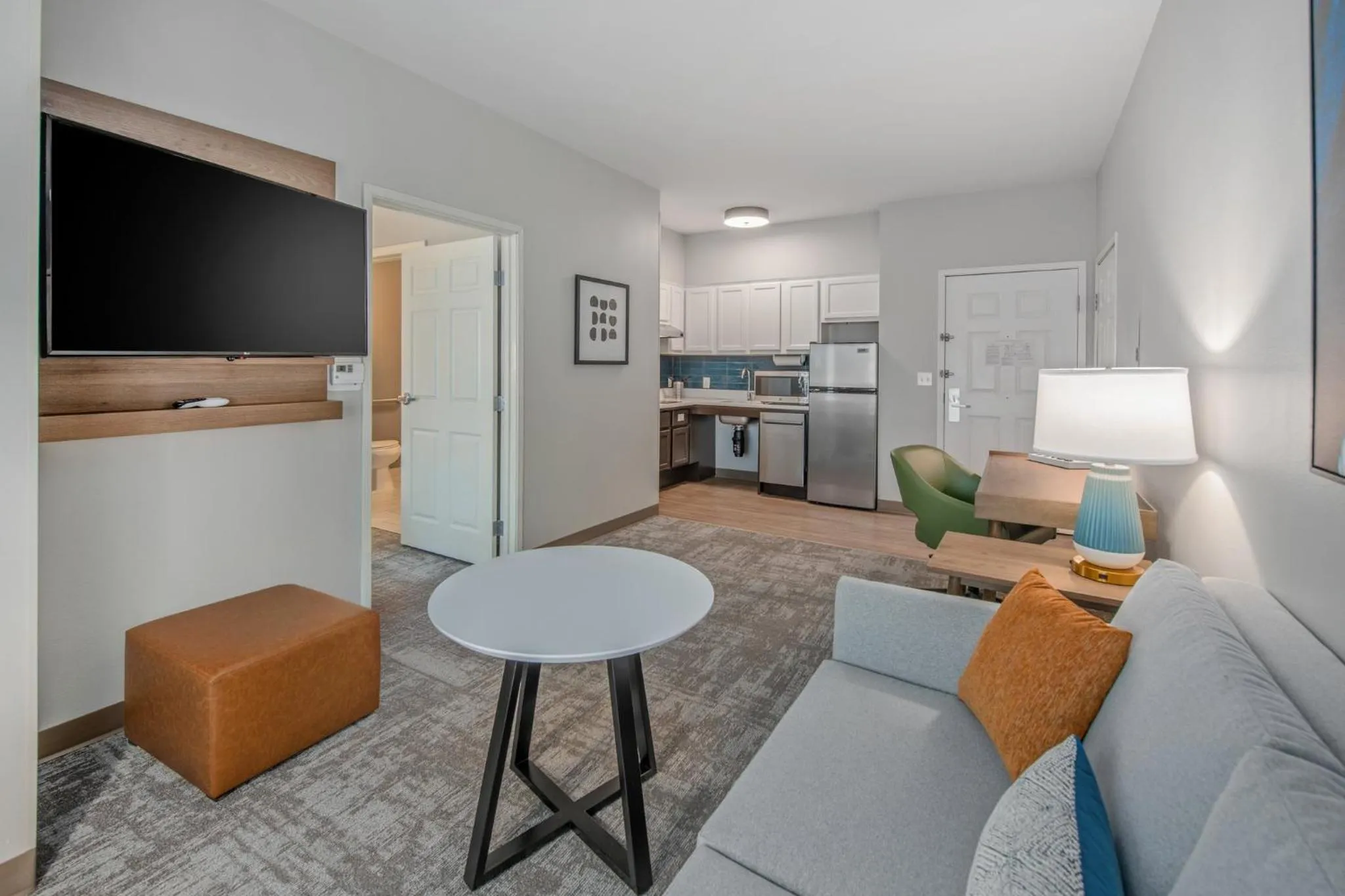 Photo of the whole room in Staybridge Suites Rocklin - Roseville Area by IHG