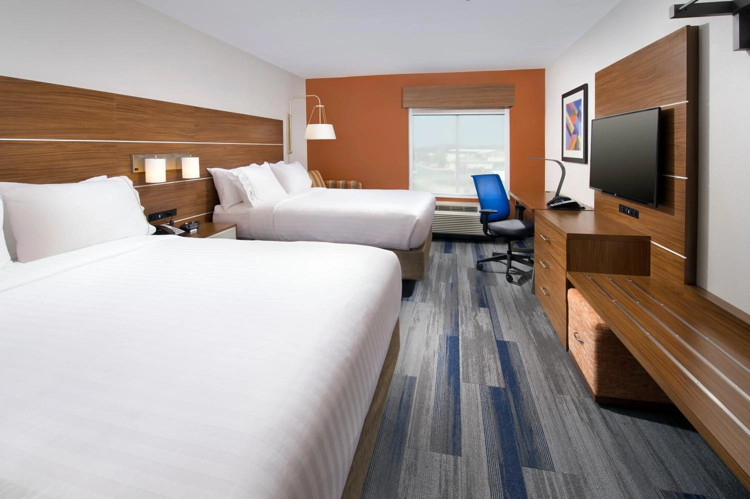 Photo of the whole room, Bed in Holiday Inn Express & Suites New Braunfels by IHG