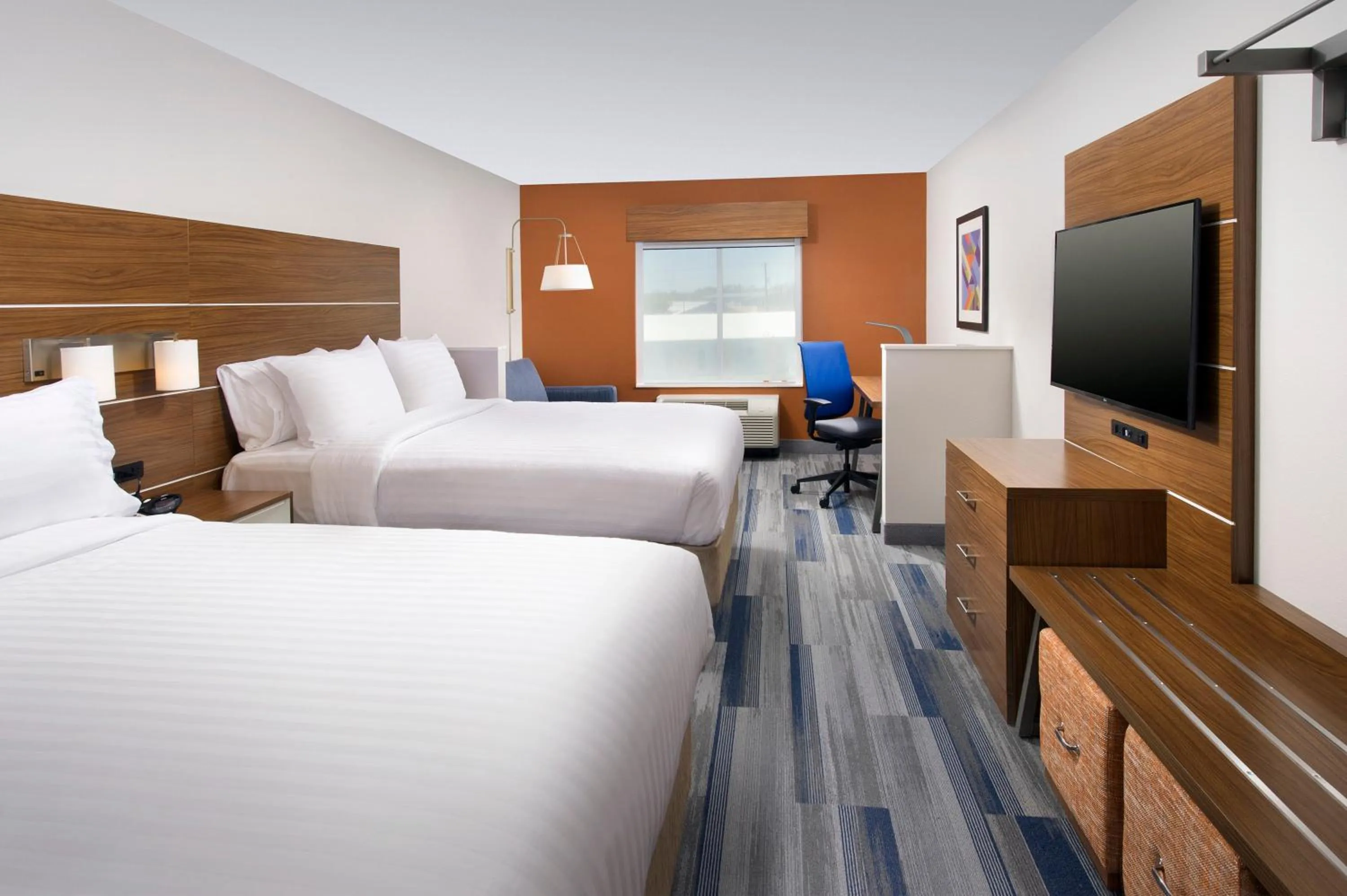 Photo of the whole room, Bed in Holiday Inn Express & Suites New Braunfels by IHG