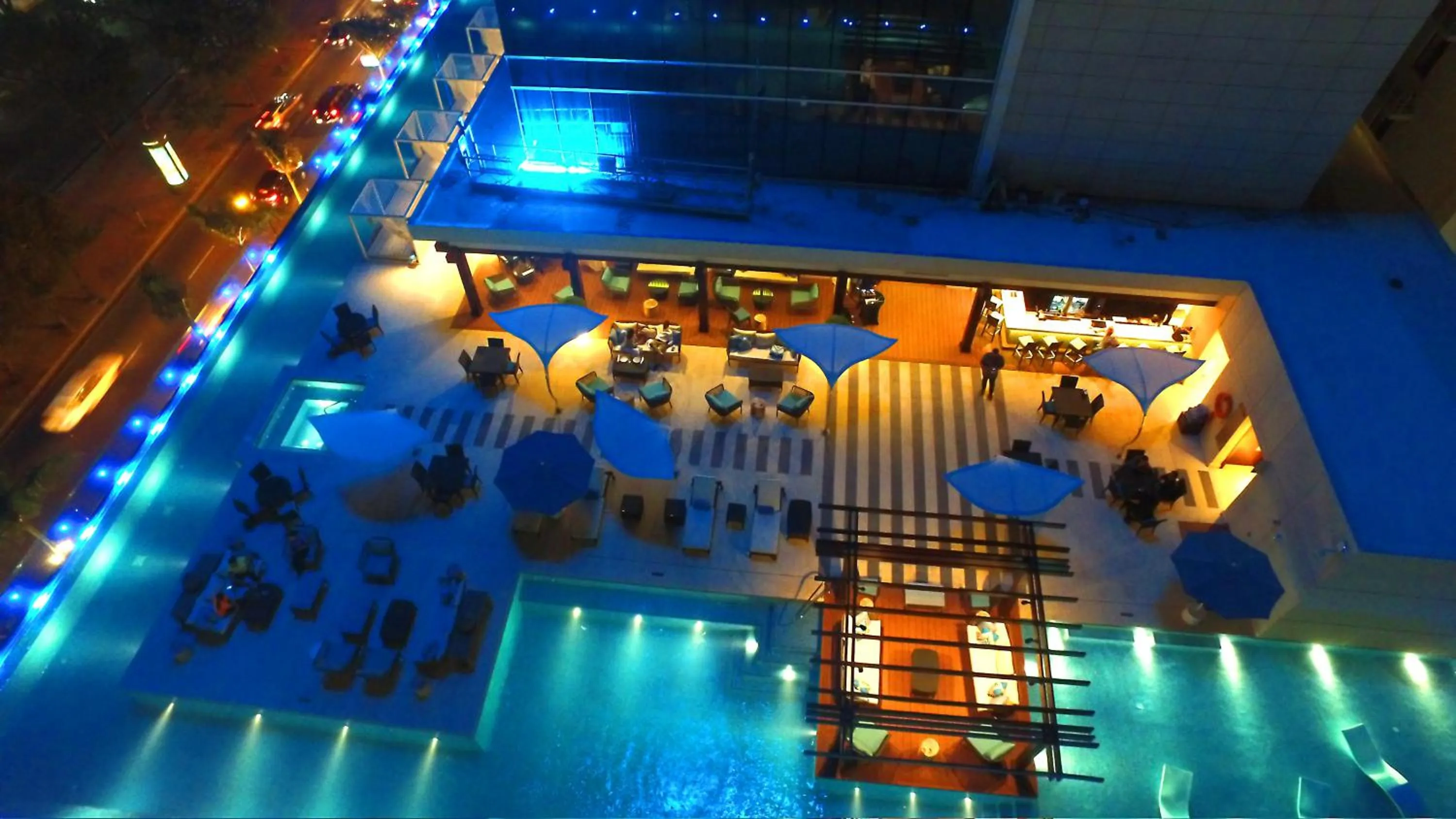 Swimming pool in InterContinental Real Santo Domingo by IHG