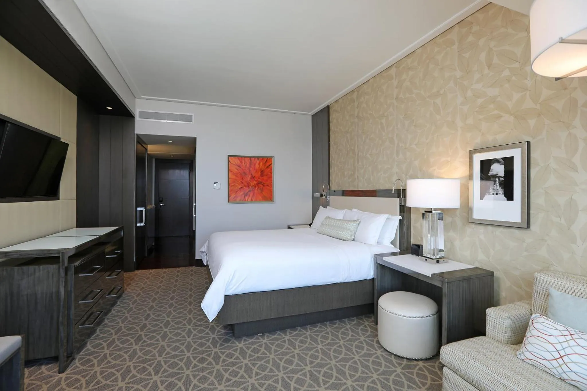 Photo of the whole room, Bed in InterContinental Real Santo Domingo by IHG