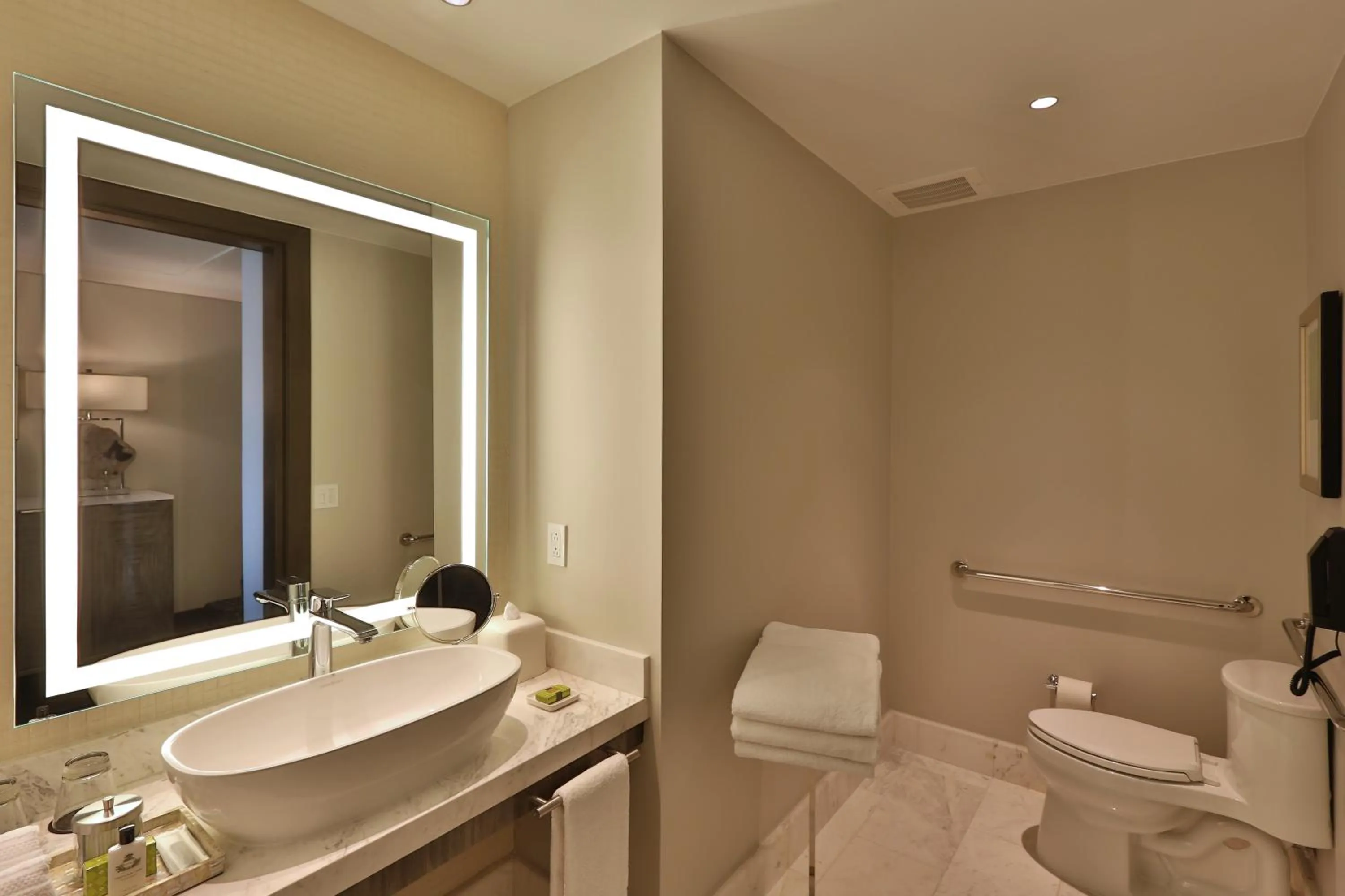 Bathroom in InterContinental Real Santo Domingo by IHG