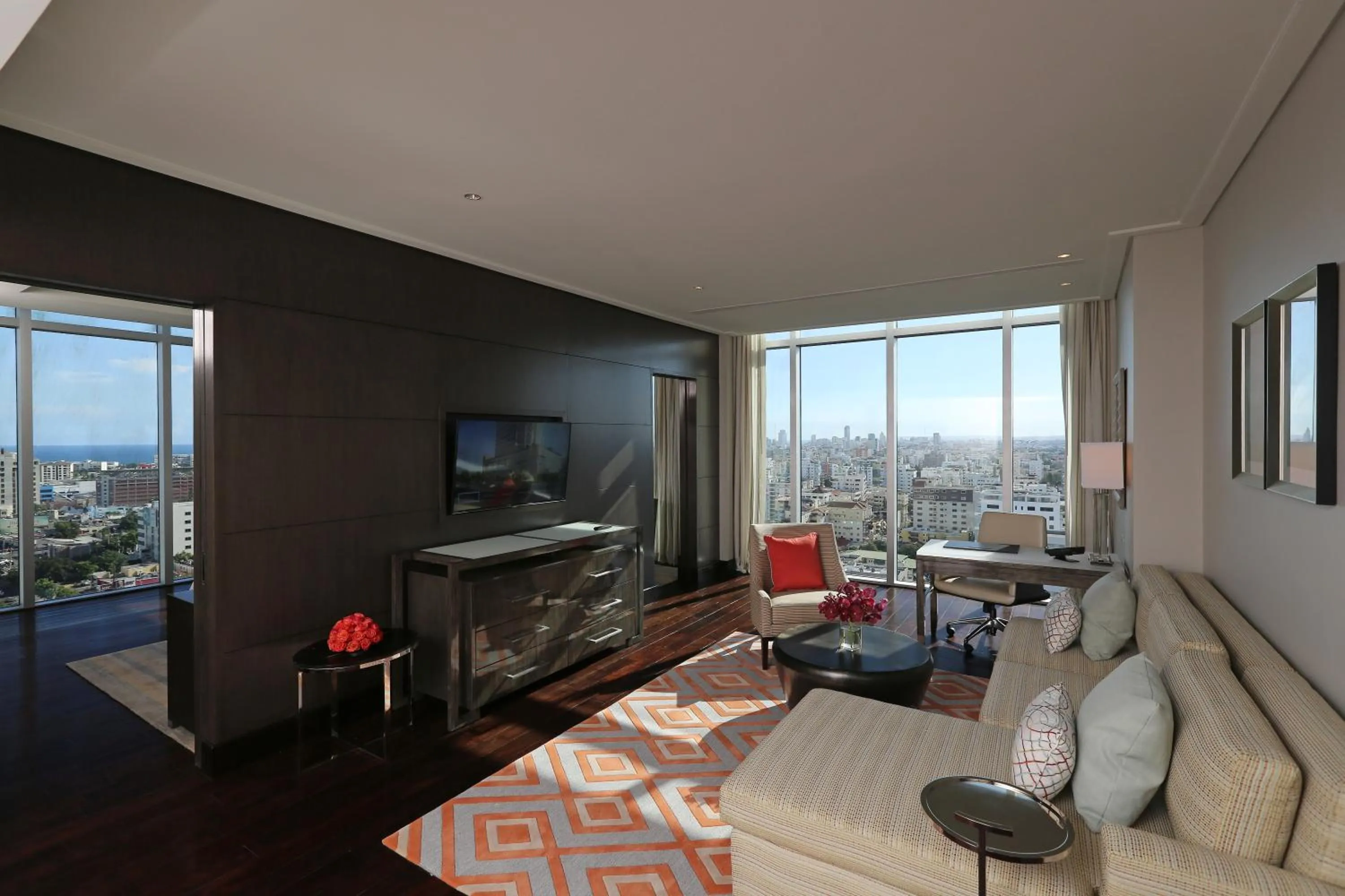 Photo of the whole room in InterContinental Real Santo Domingo by IHG