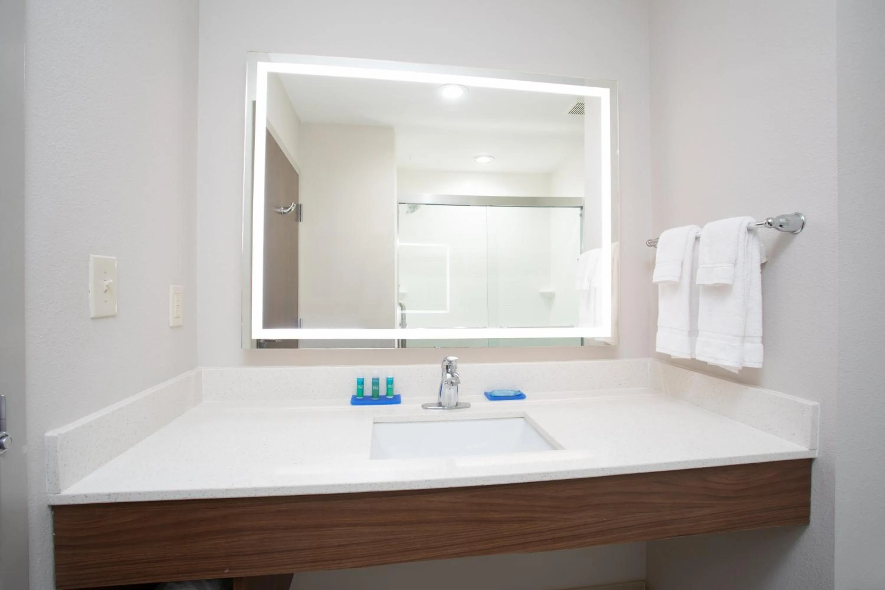 Bathroom in Holiday Inn Express Slidell by IHG